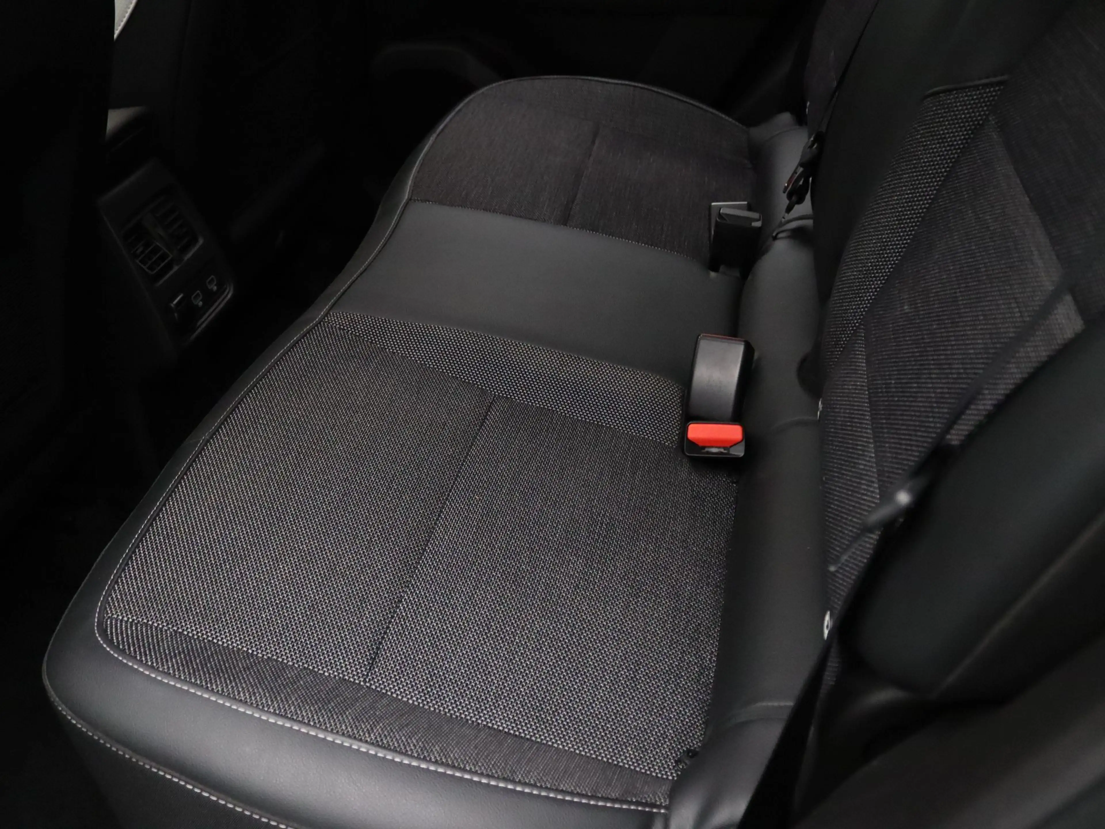 Renault Captur 130pk TCe Intens Apple Carplay/Android Auto | Clim — photo 17