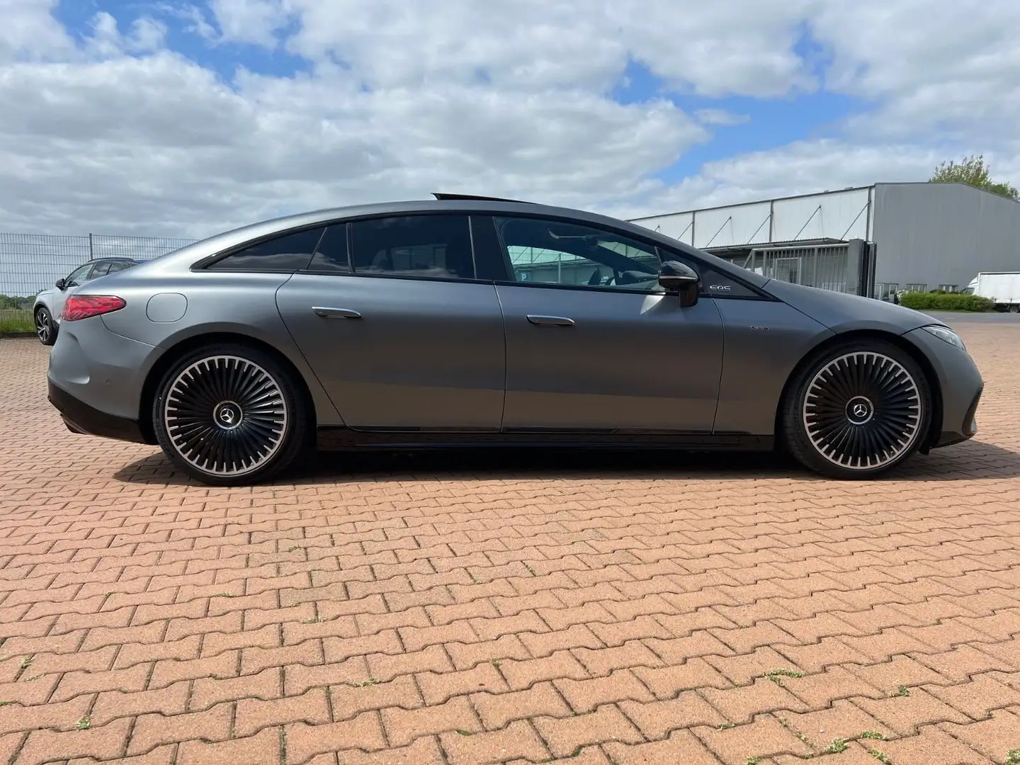 Mercedes-Benz EQS EQS 53 AMG 4Matic+ 107,8kh Aut. Grau - 1