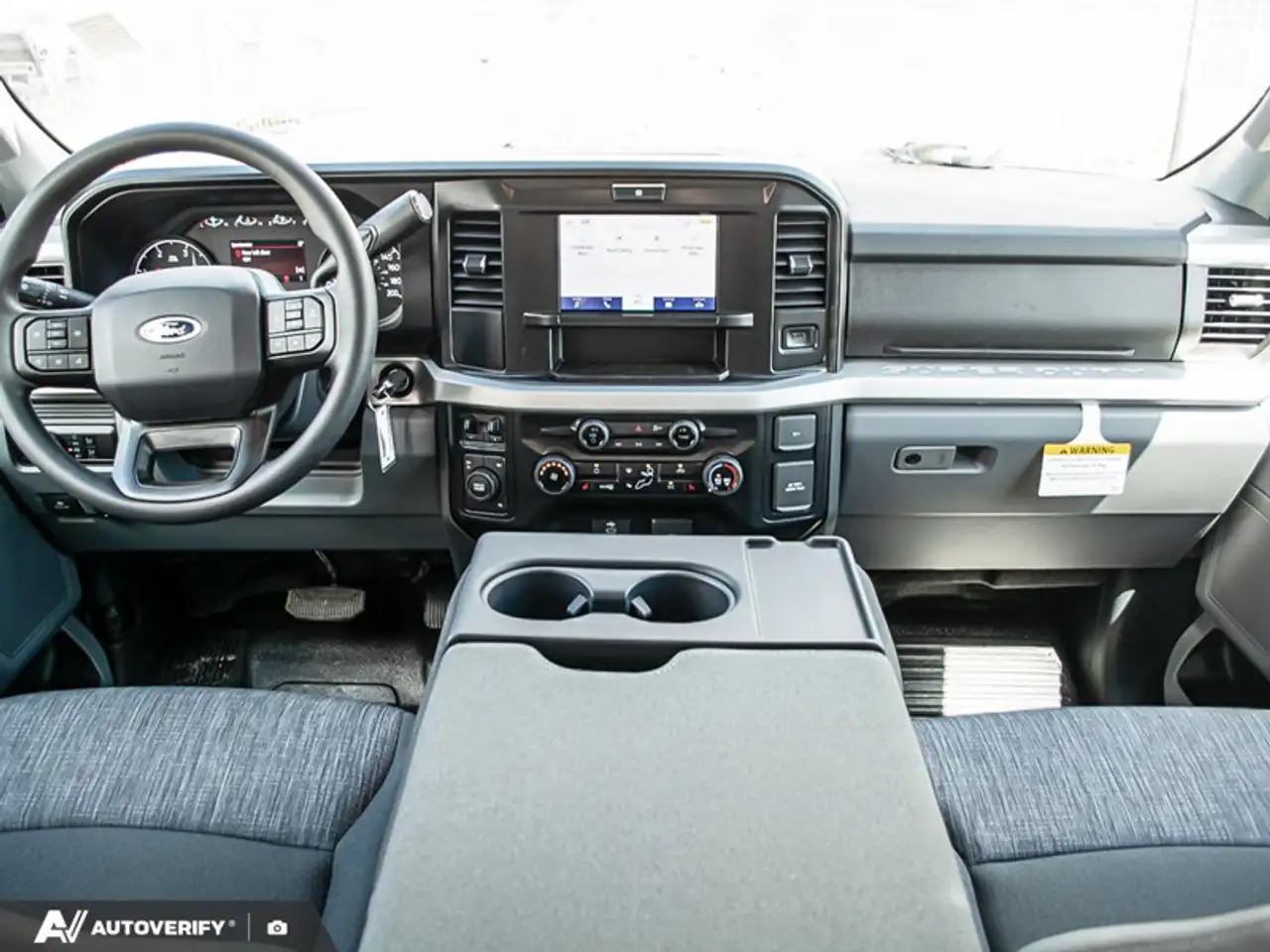 Ford F-550 Super Duty снимка Ford F-550 Super Duty