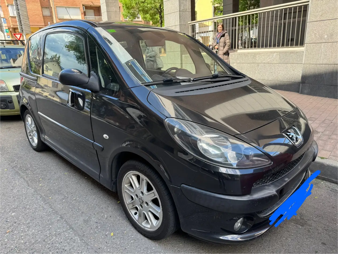 Peugeot 1007 1.4HDI Sporty - 1