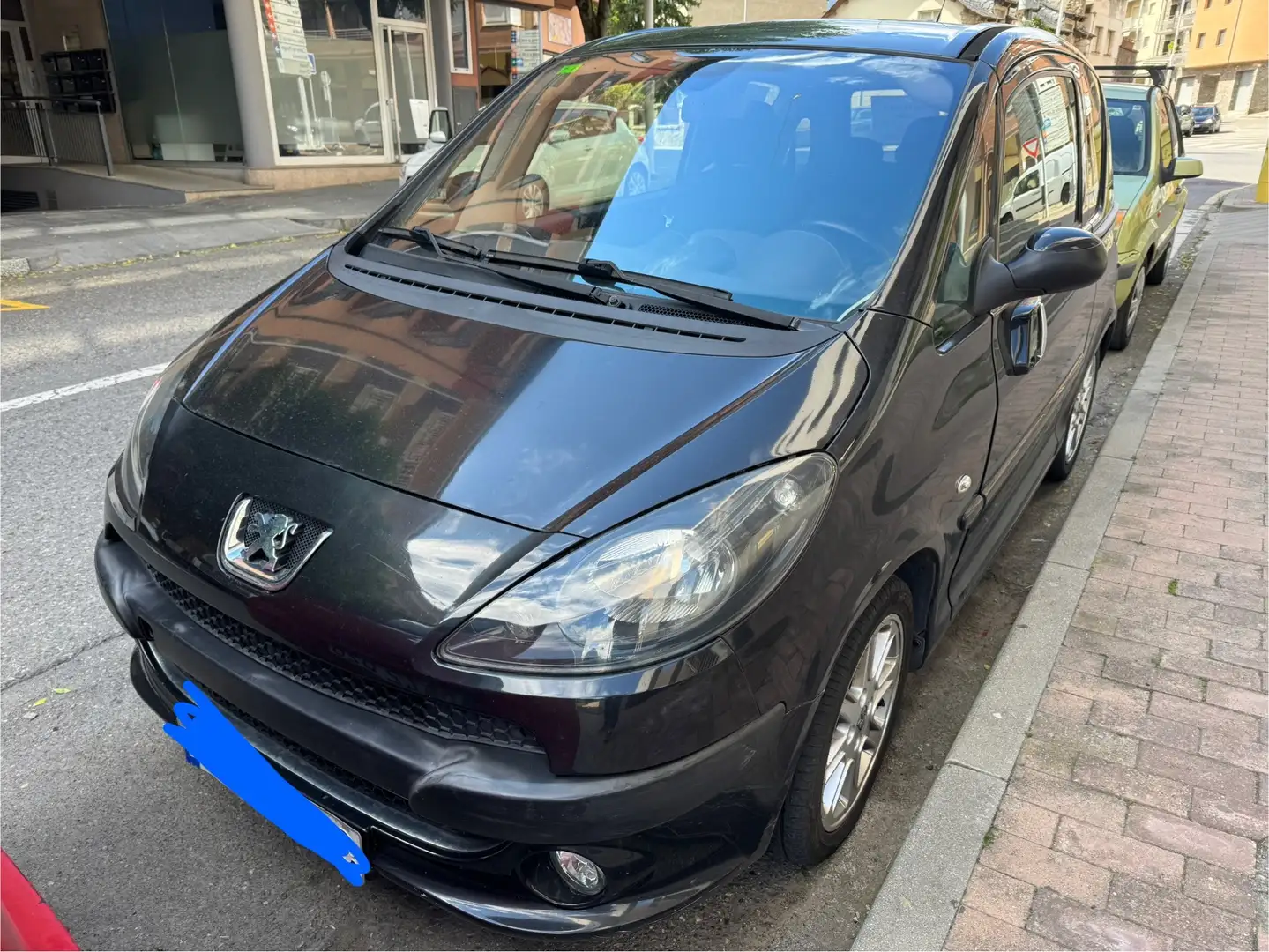 Peugeot 1007 1.4HDI Sporty - 2