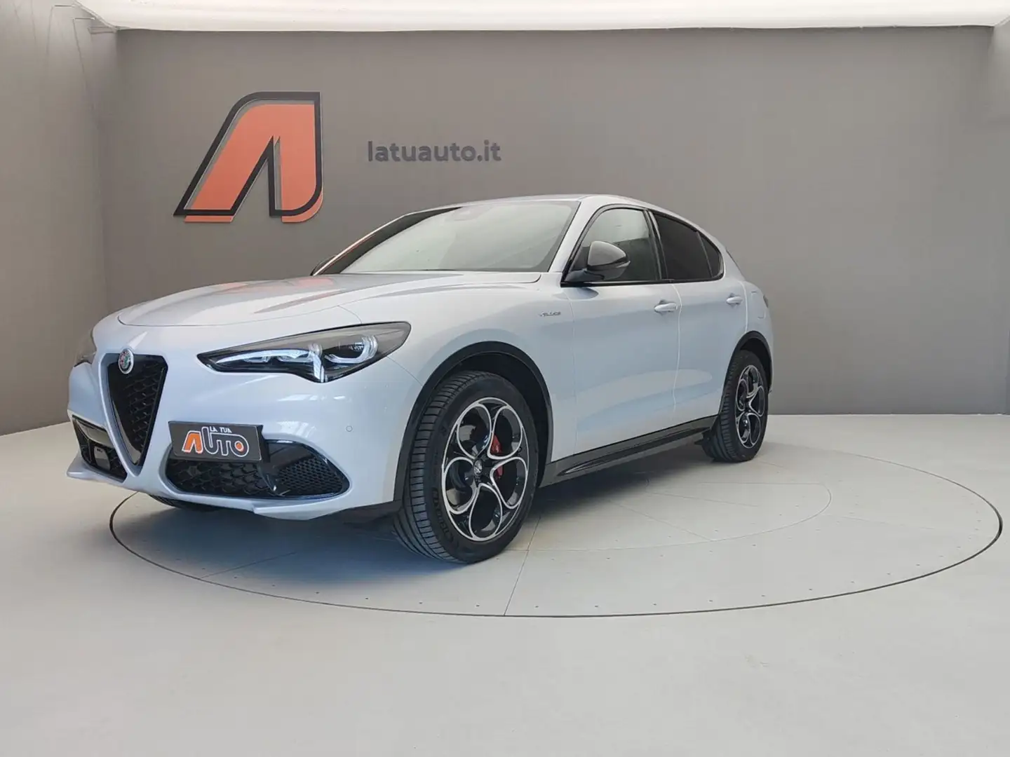 Alfa Romeo Stelvio 2.2 TD 210CV VELOCE AT8 Q4 Grijs - 1
