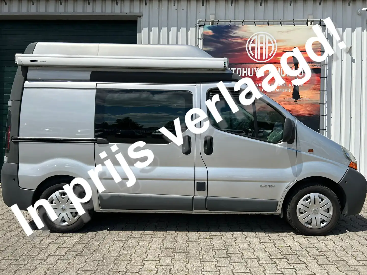 Renault TRAFIC T29 2.0 L1H2 benzine 30 per maand 2000 Grigio - 1