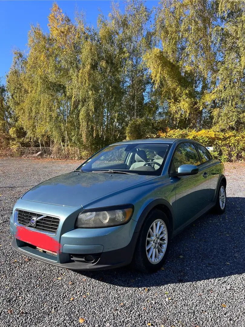 Volvo C30 1.6D 110 Momentum - 1