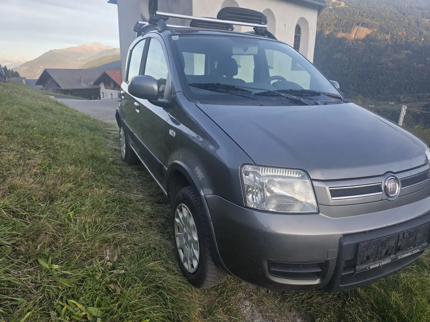 Fiat Panda 1,2 69 Easy Grau - 2