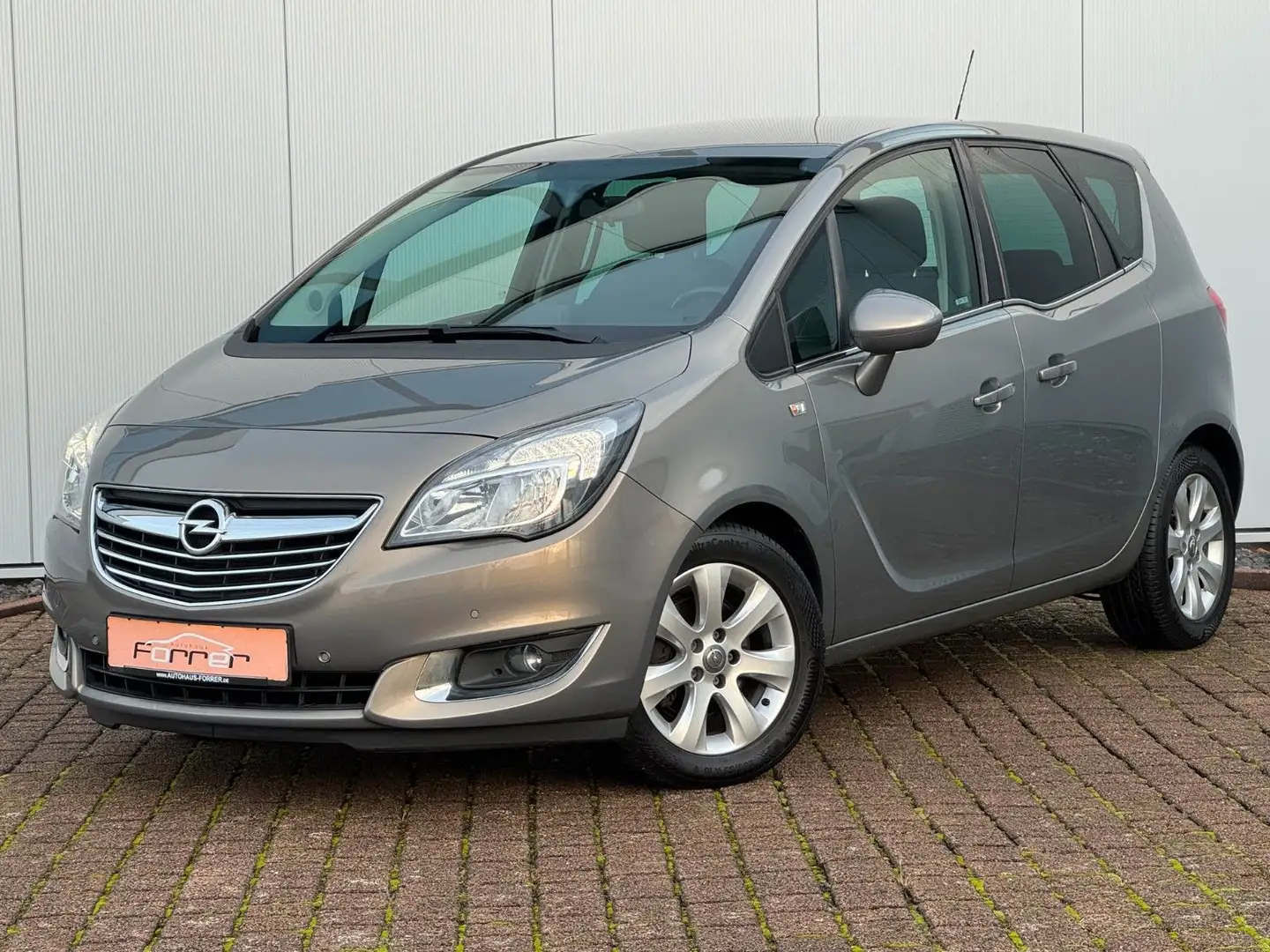 Opel Meriva B 1.4 "Innovation" AUTOM. NAVI SZH SCHH. Gris - 1