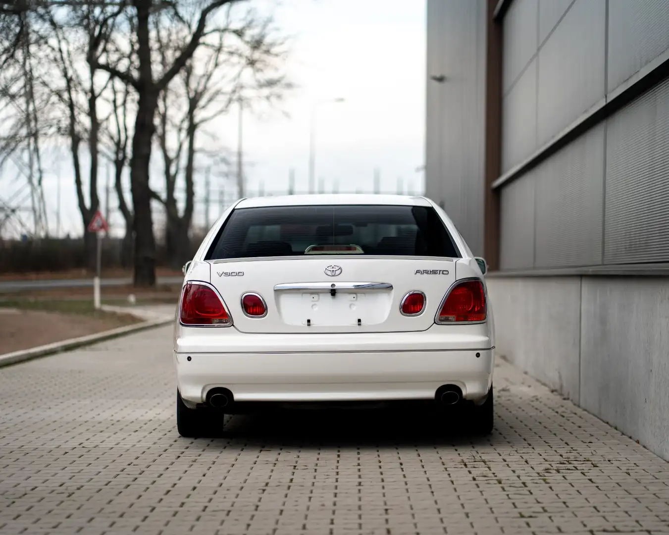 Toyota Aristo V300 Vertex Edition Weiß - 2