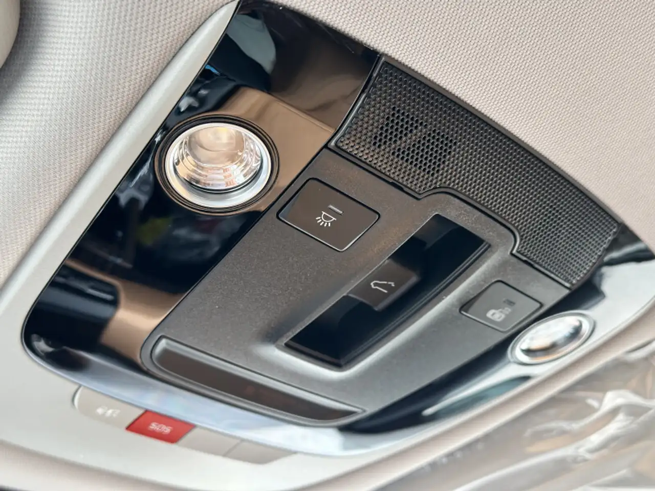 Kia Seltos снимка Kia Seltos