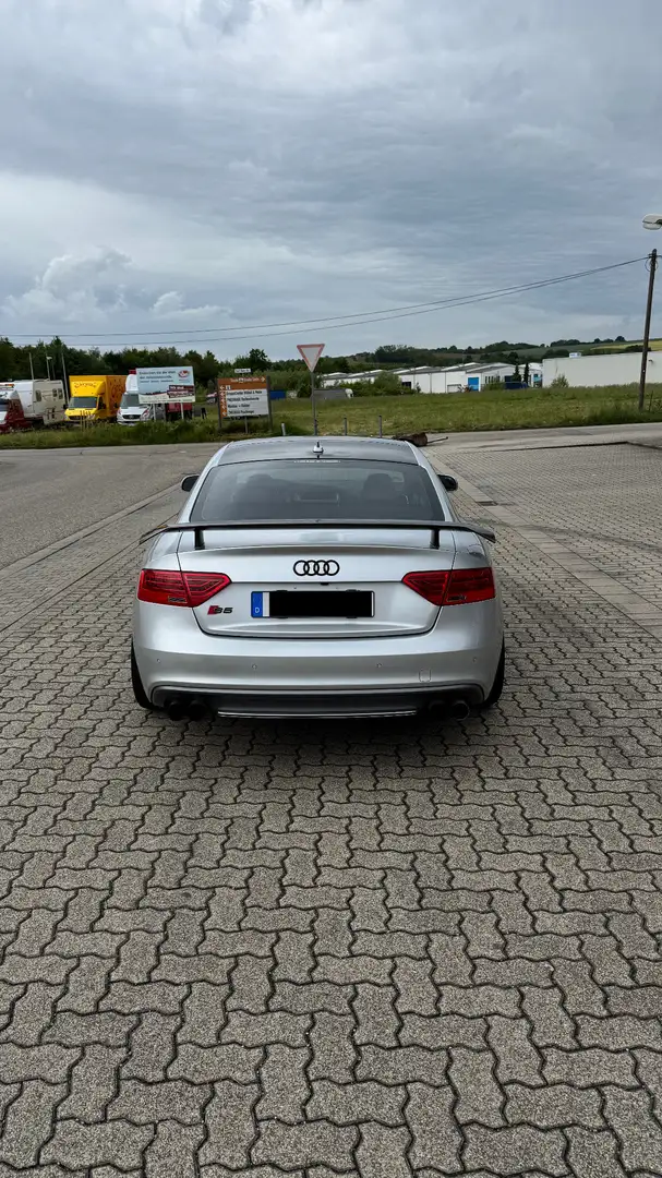 Audi S5 S tronic - 2