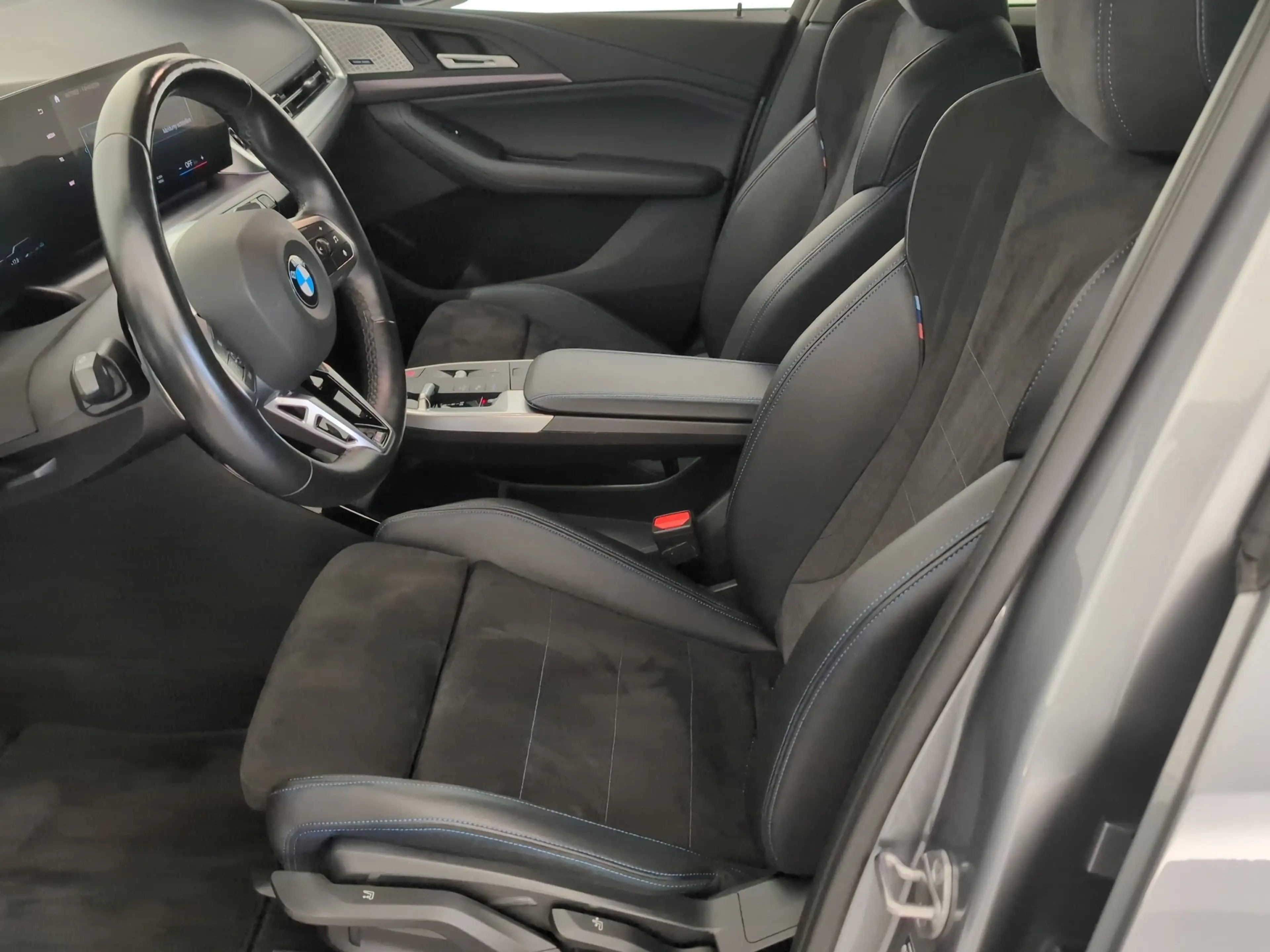 BMW 223 223i Active Tourer M Sport Navi/LED/AHK/RFK/SLI — photo 4