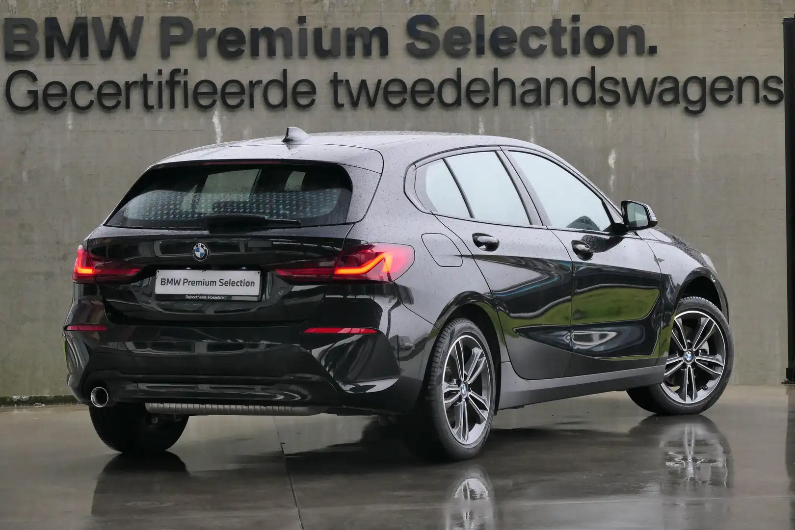 BMW 116 116iA Hatch Sport Noir - 2