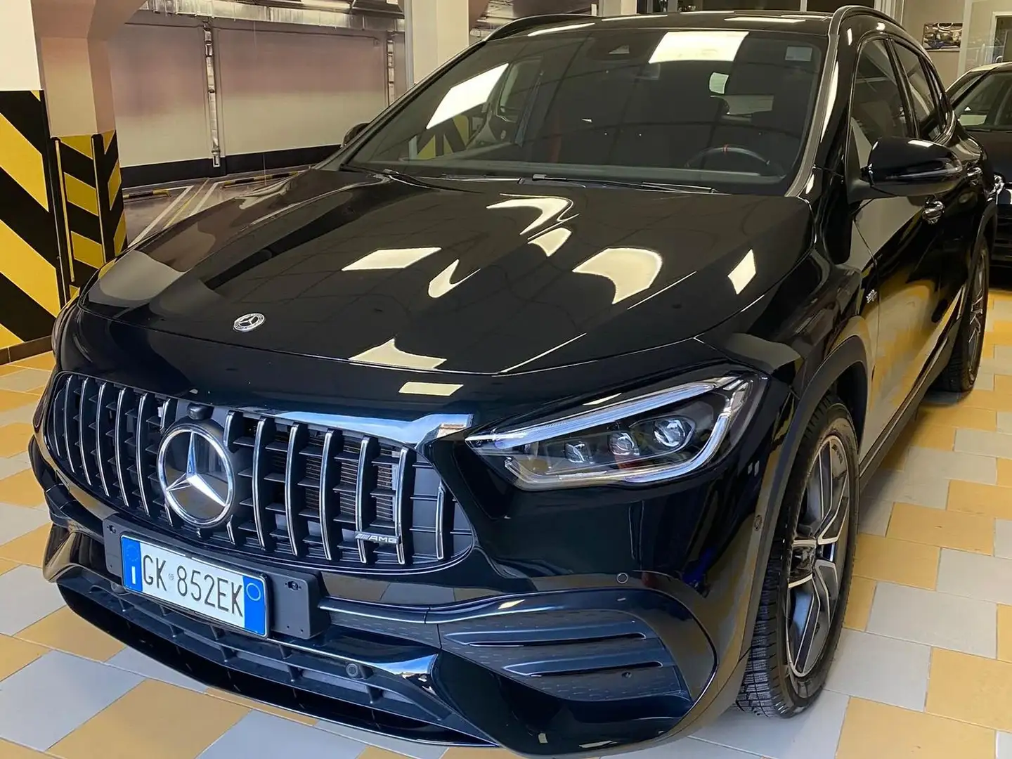 Mercedes-Benz GLA 35 AMG GLA-H247 2020 4matic auto Noir - 1