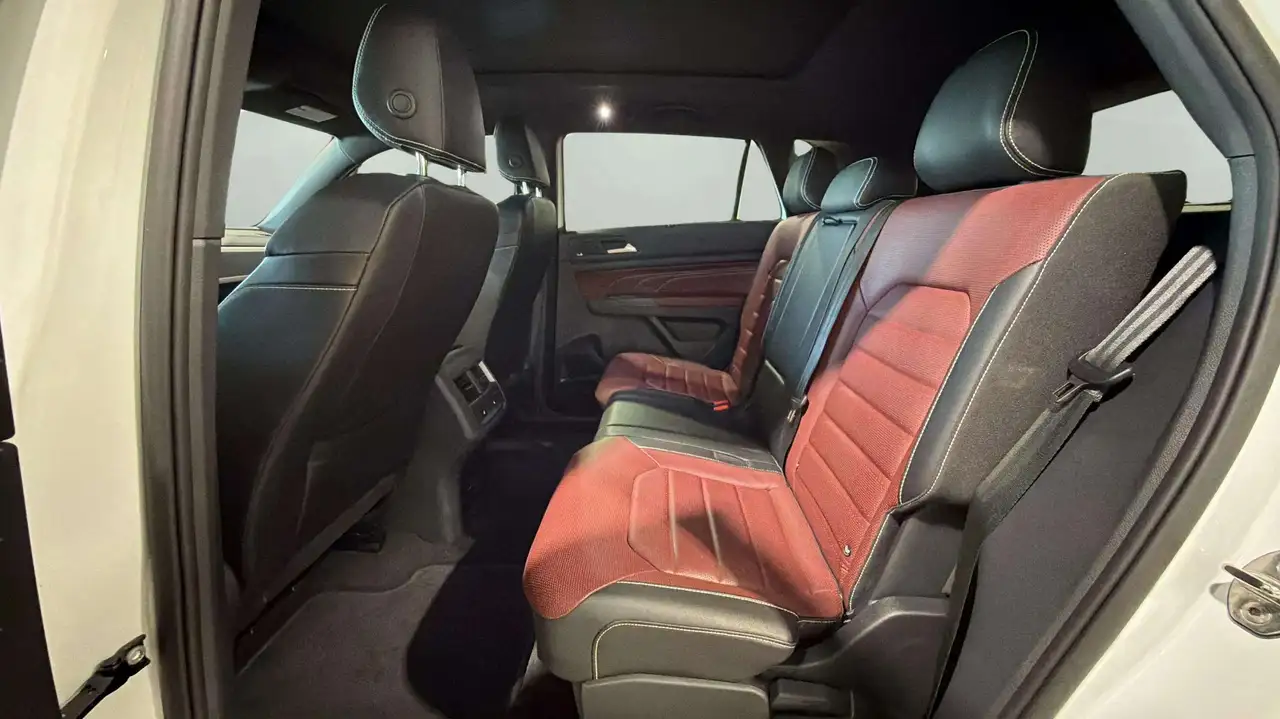 Volkswagen Atlas снимка Volkswagen Atlas