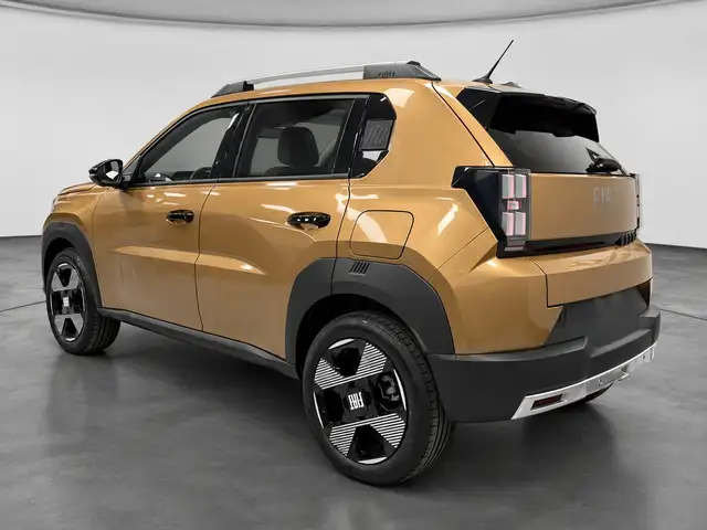 Fiat Grande Panda view 3