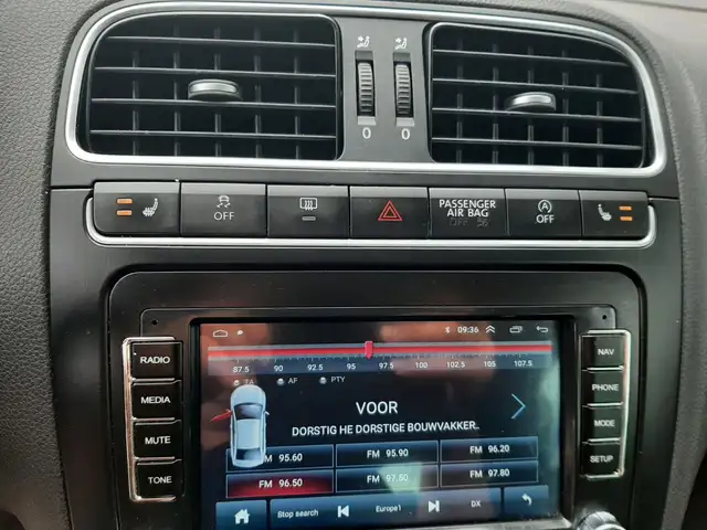 Volkswagen Polo view 14