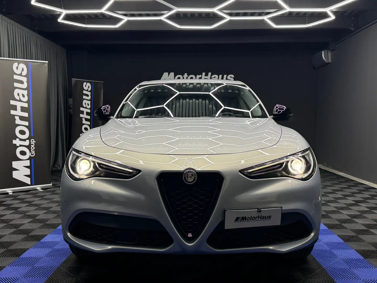 Alfa Romeo Stelvio 2.2 t Q4 190cv Bianco - 2