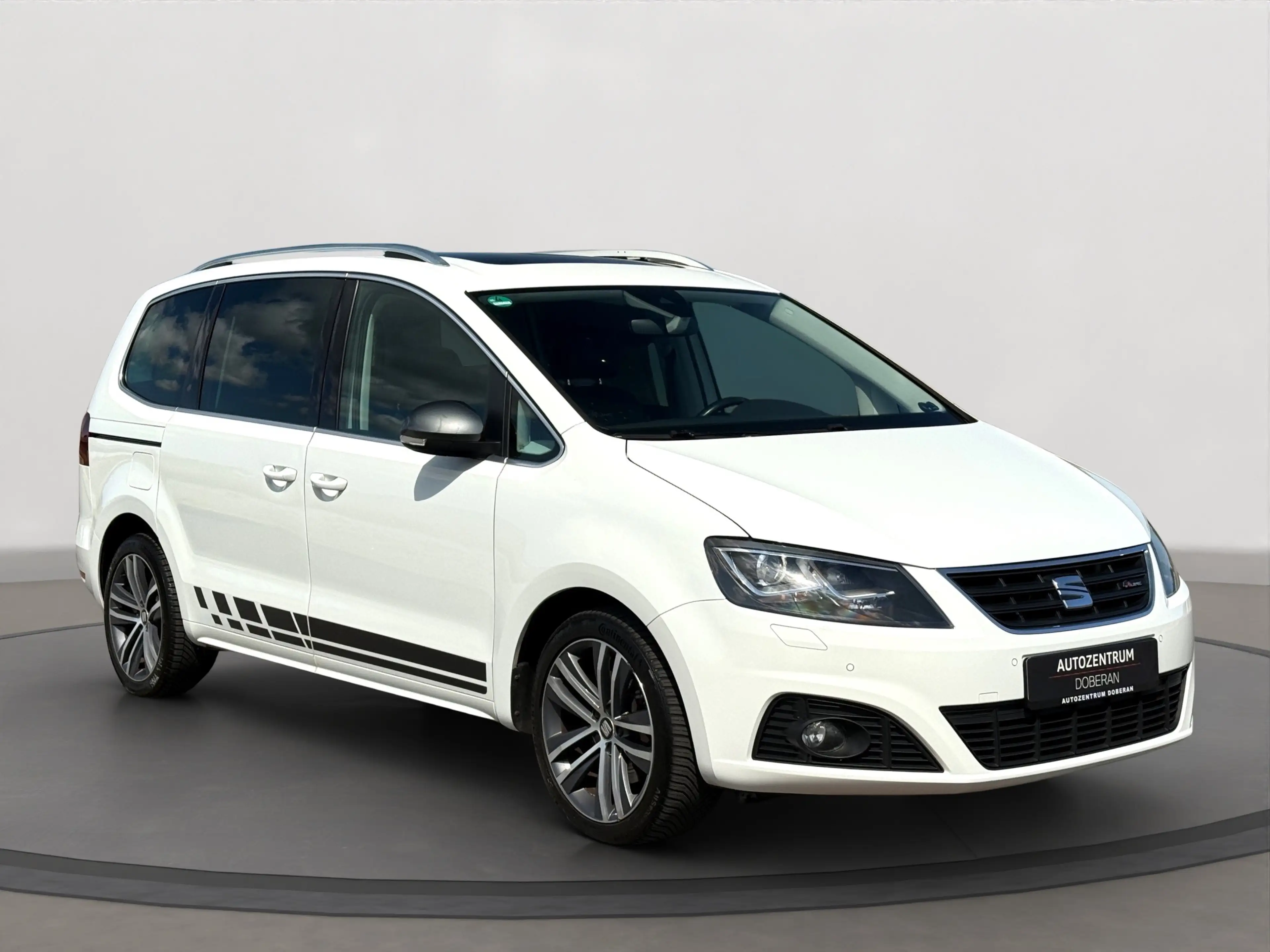 SEAT Alhambra FR-Line Pano AHK Kamera 7 Sitze Keyless Go — photo 7