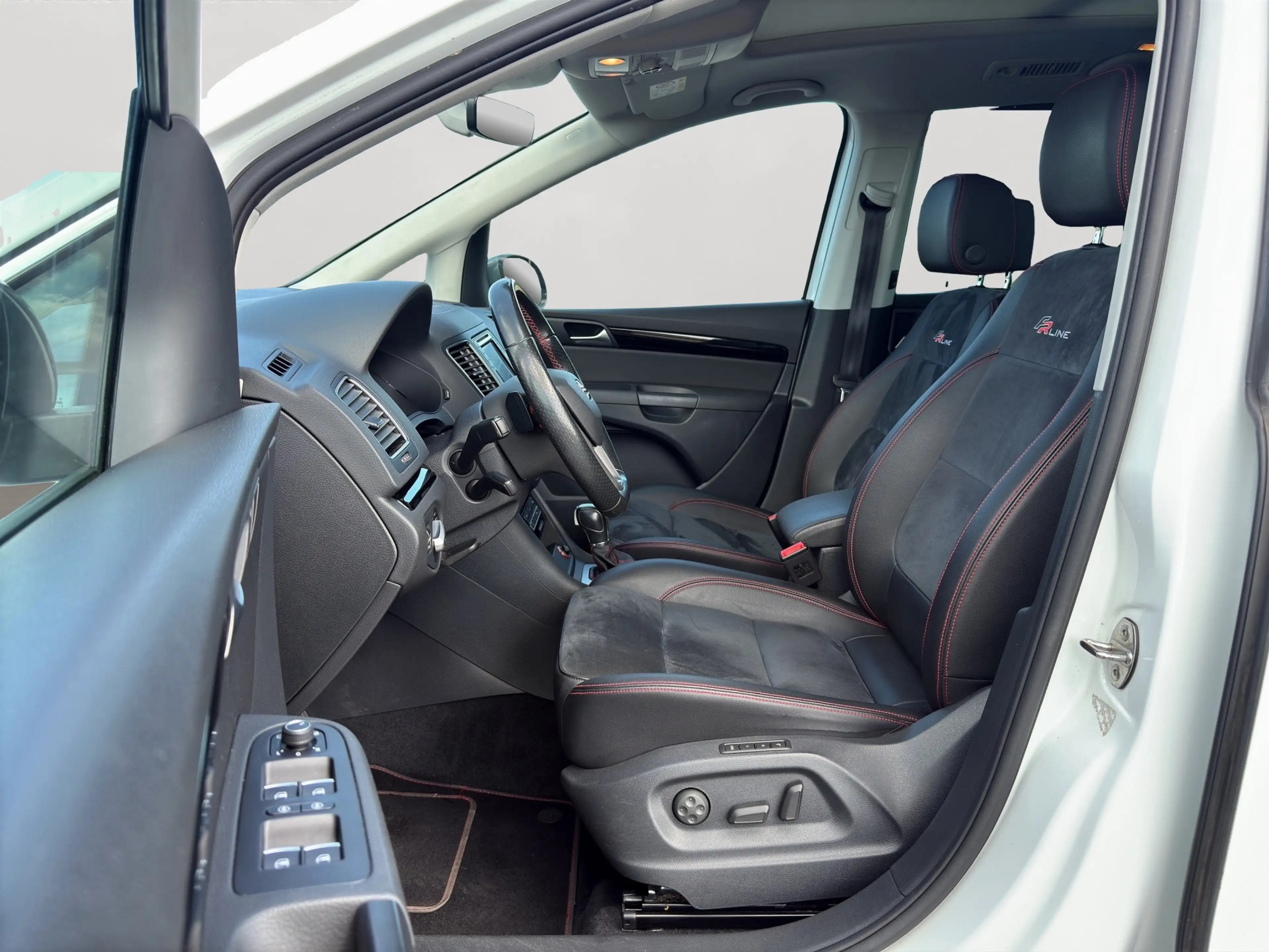 SEAT Alhambra FR-Line Pano AHK Kamera 7 Sitze Keyless Go — photo 9
