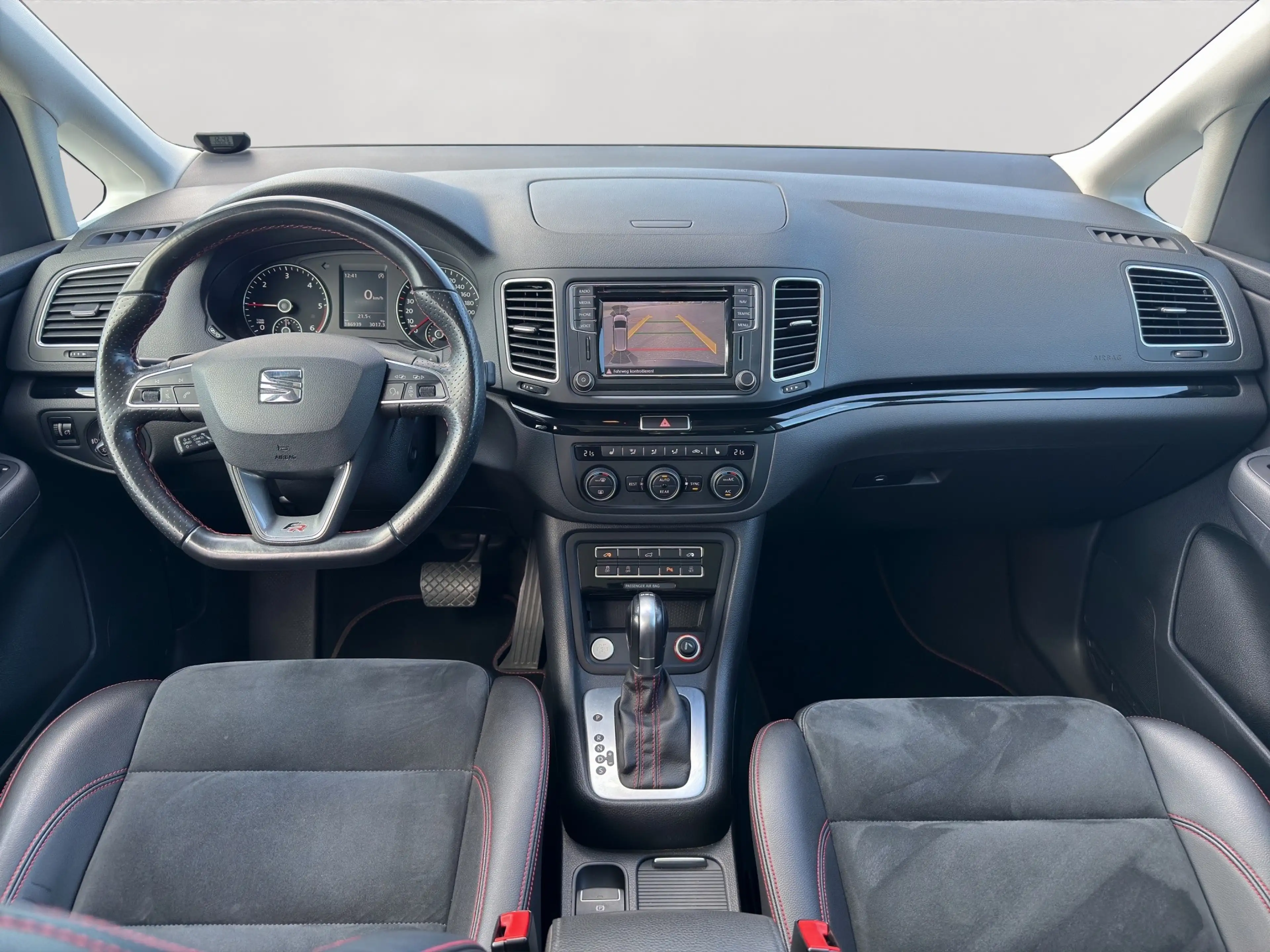 SEAT Alhambra FR-Line Pano AHK Kamera 7 Sitze Keyless Go — photo 11