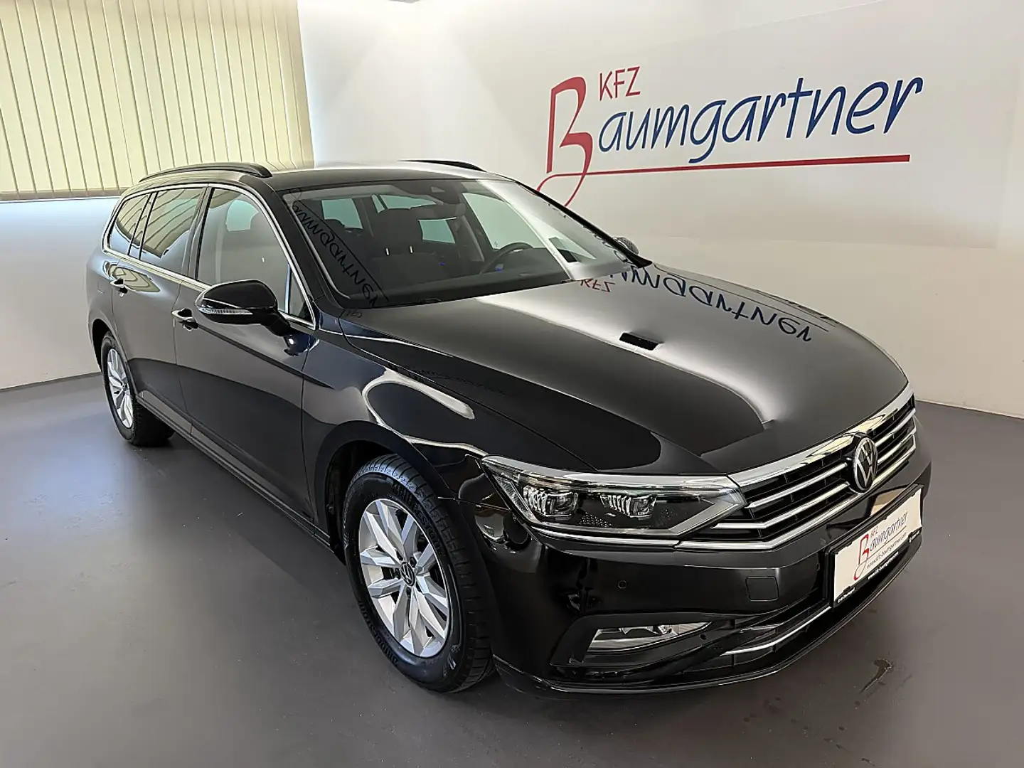 Volkswagen Passat Variant 2,0TDI DSG *Matrix LED*NAVI*ACC*Sitzheizung*Get... Schwarz - 1