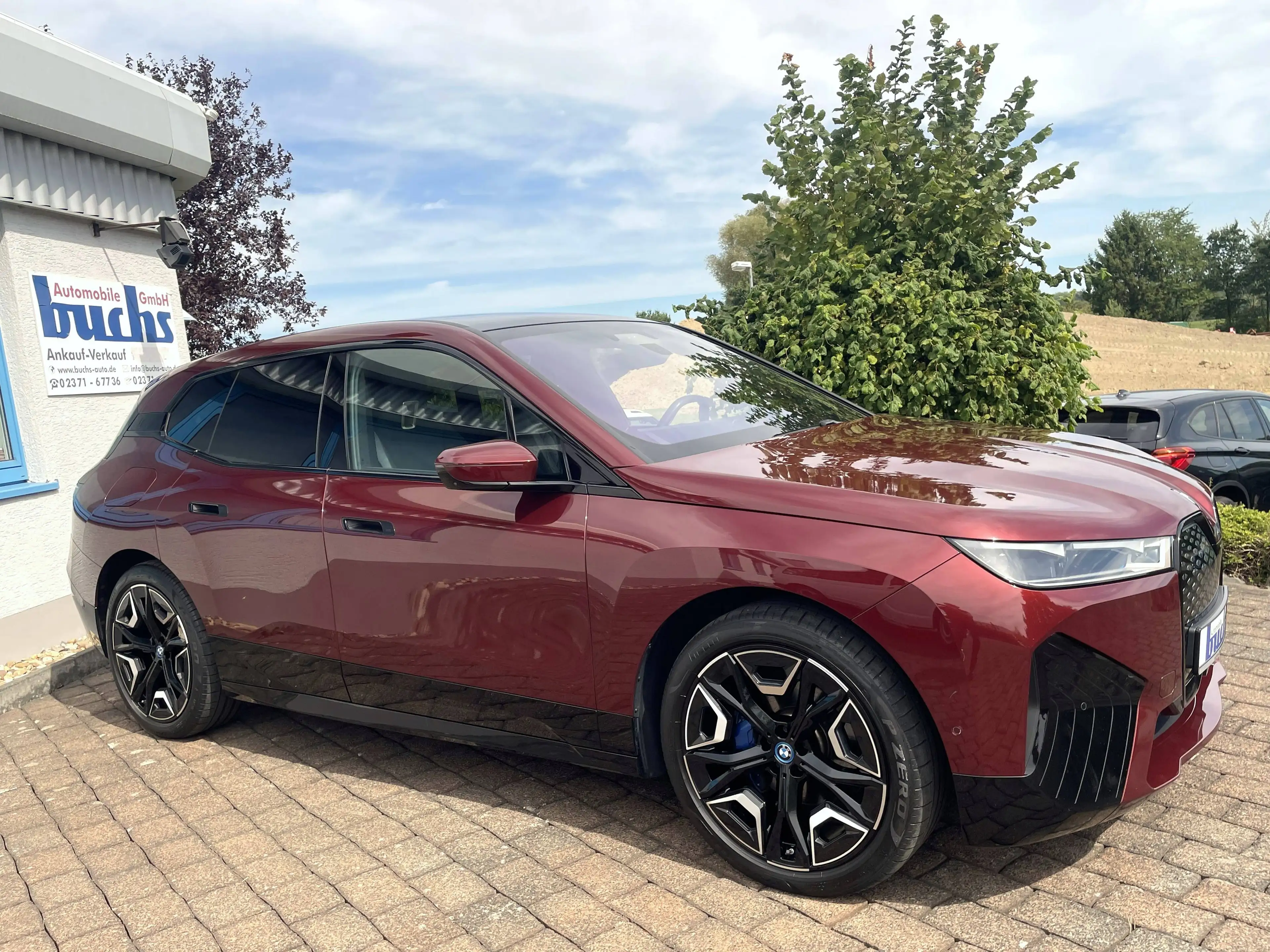 BMW iX 50 Edition Sport Sky Lounge Bowers Wilkins AHK — photo 2