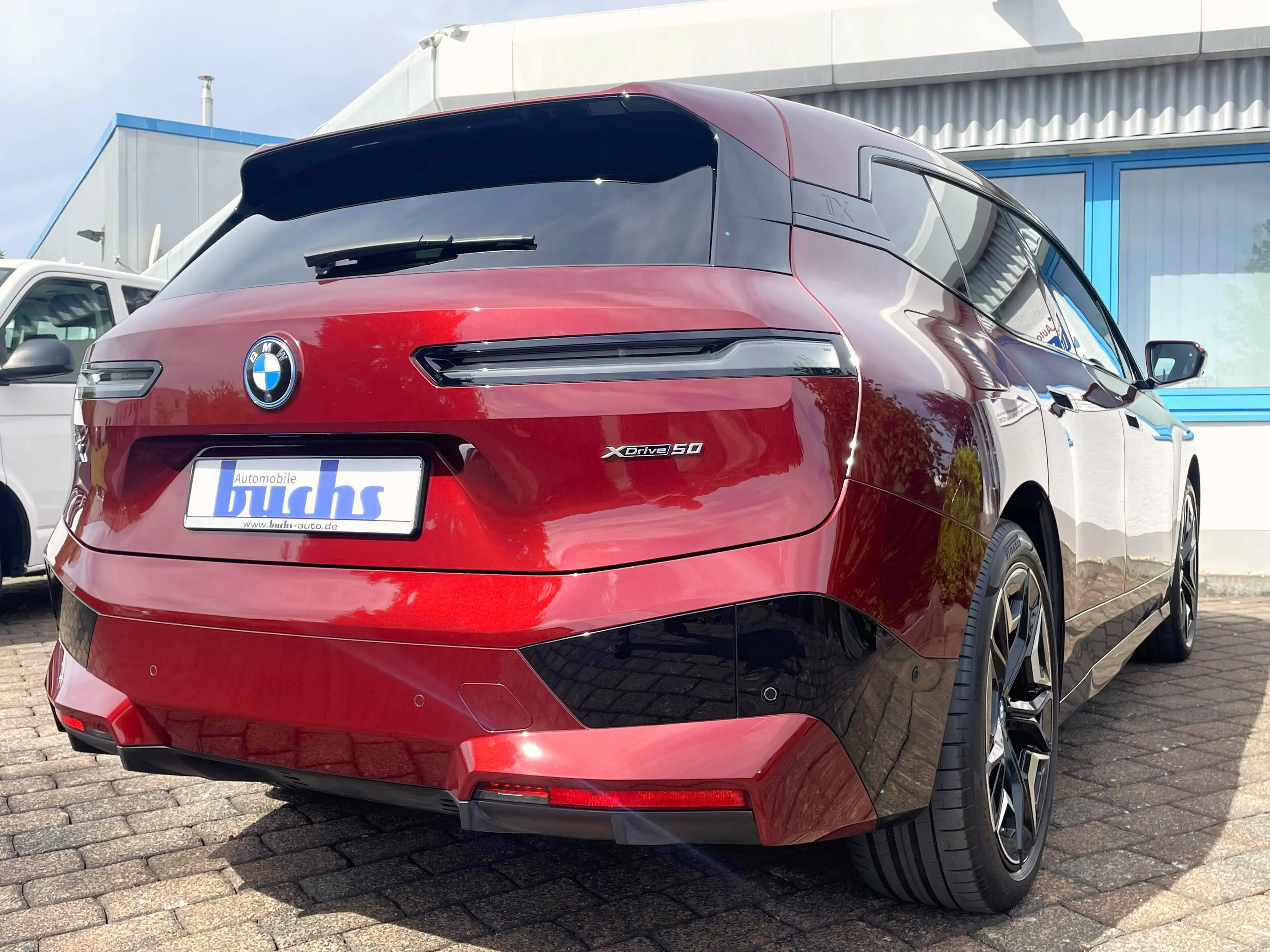BMW iX 50 Edition Sport Sky Lounge Bowers Wilkins AHK — photo 4