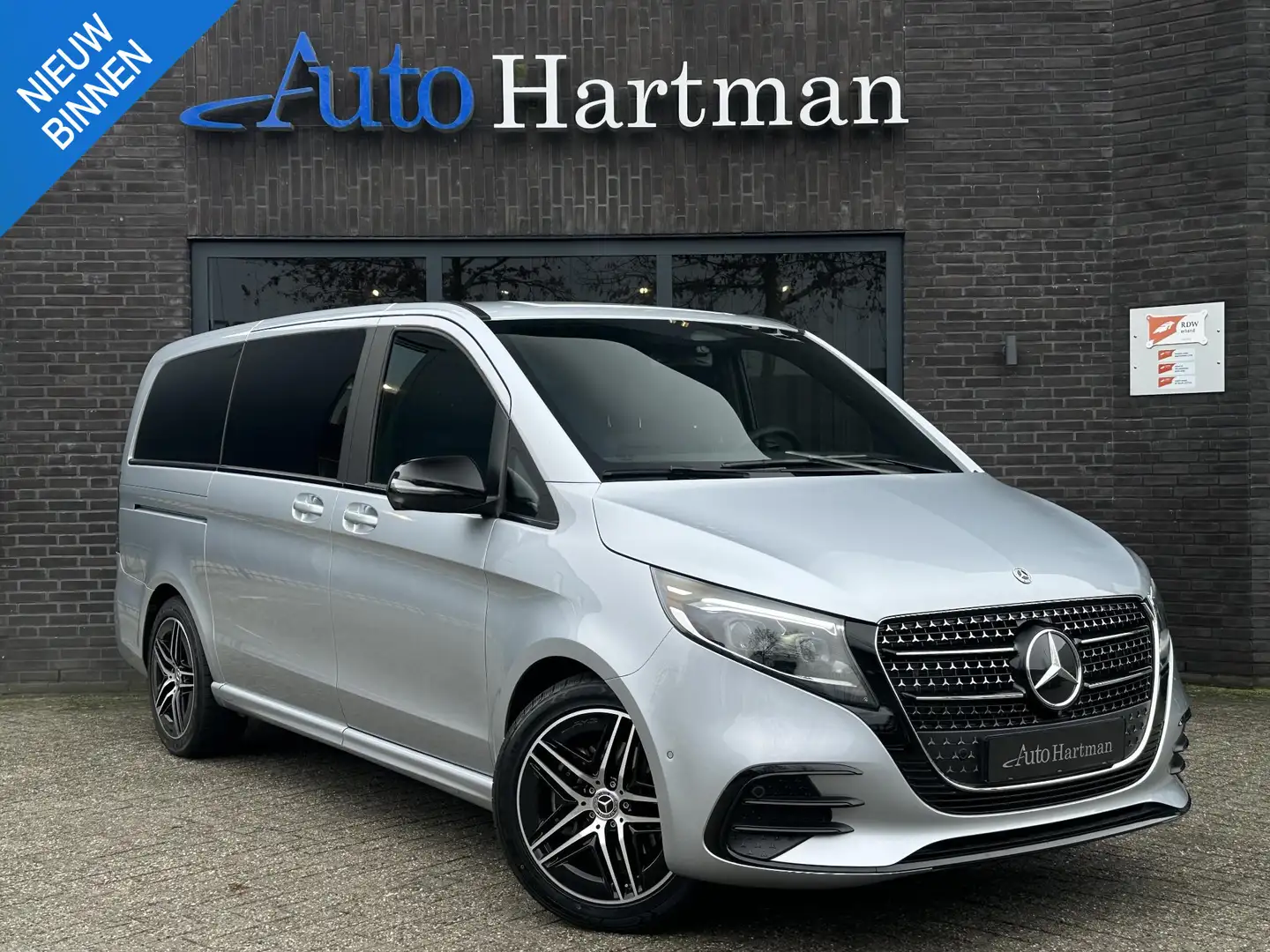 Mercedes-Benz V 300 L2 Avantgarde AMG 6PERSOONS|ELEK.DEUREN|STOELVENTI Argent - 1