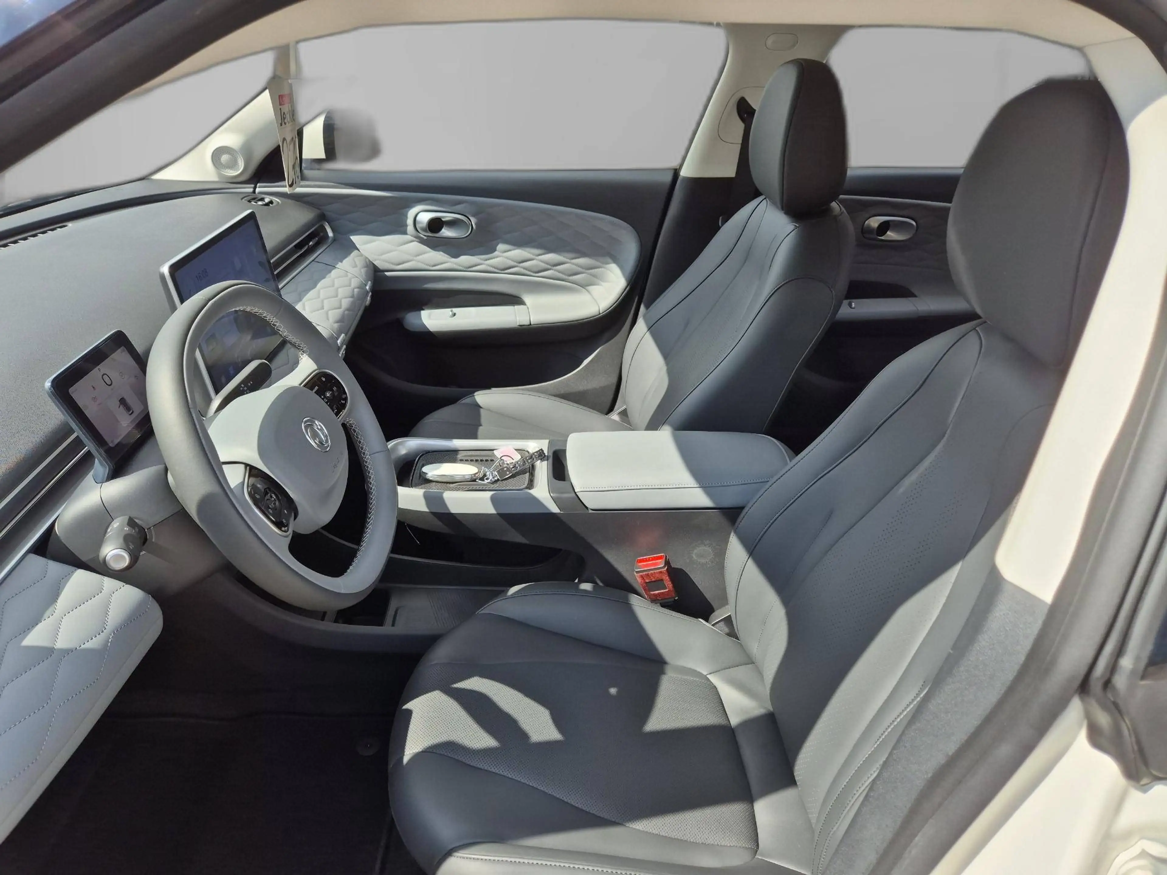 Dongfeng Box E2 Premium Edition*Sondermodell* — photo 11
