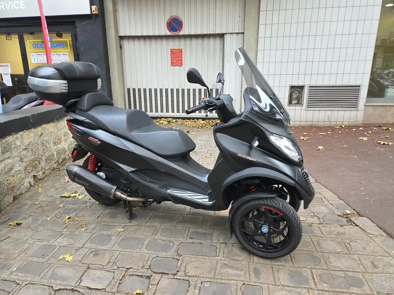 Piaggio MP3 500