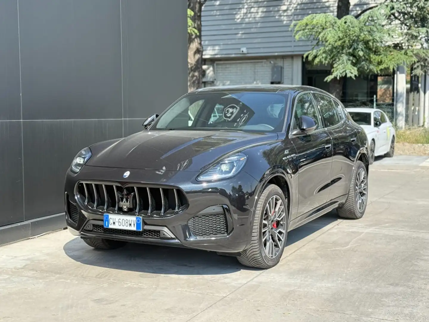 Maserati Grecale GT 250 MY24 Чорний - 1