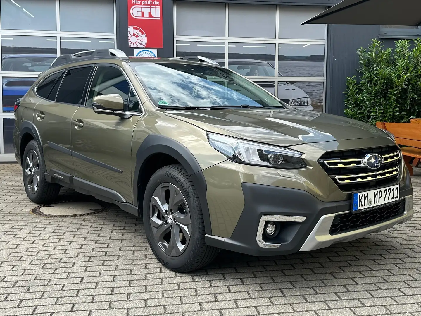 Subaru OUTBACK 2.5i Lineartronic Active Grün - 1