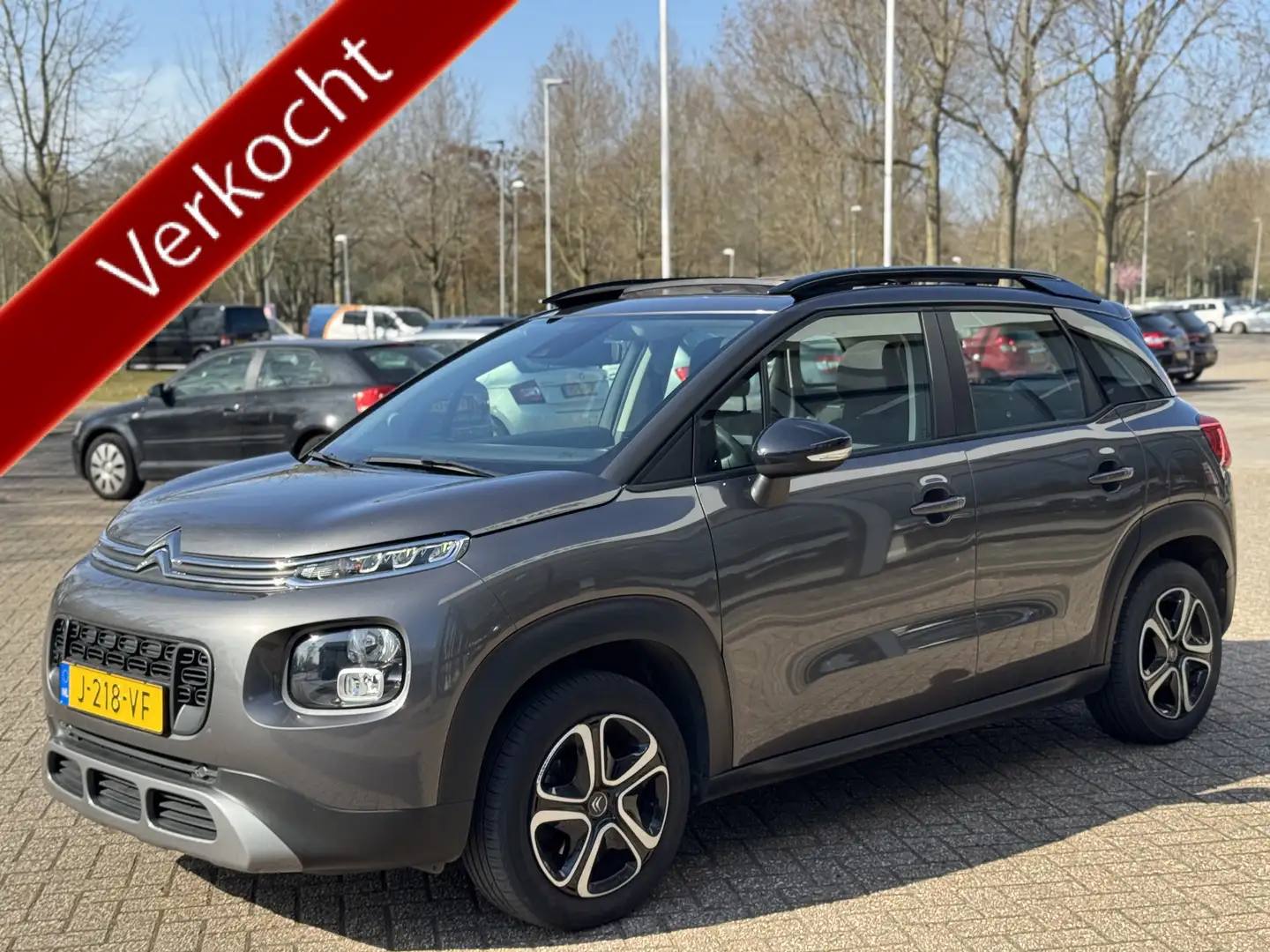 Citroen C3 Aircross 82pk S&S Feel OpenDak|Trekhaak|Airco Gris - 1