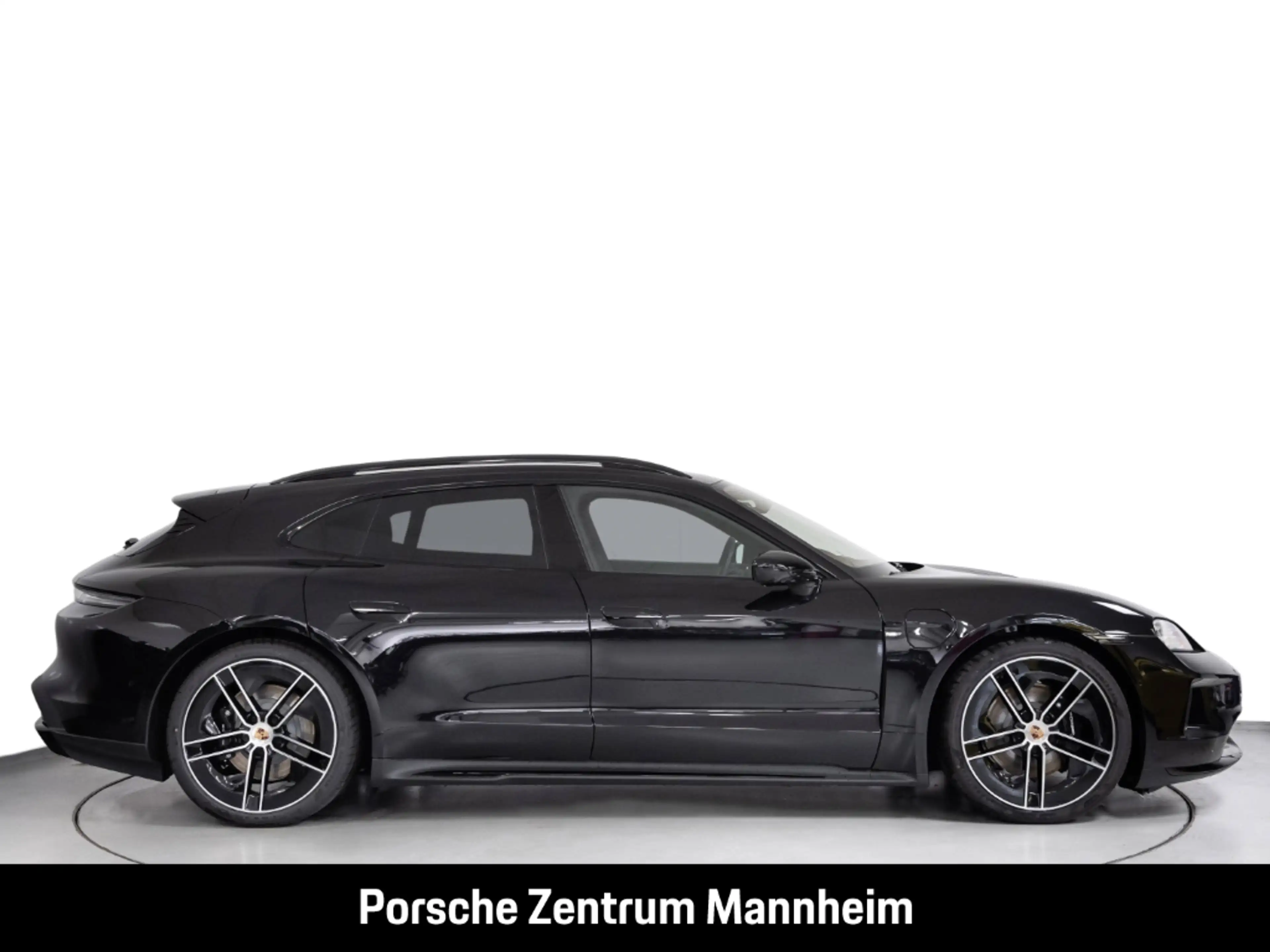 Porsche Taycan 4S Sport Turismo Black Edition — photo 10