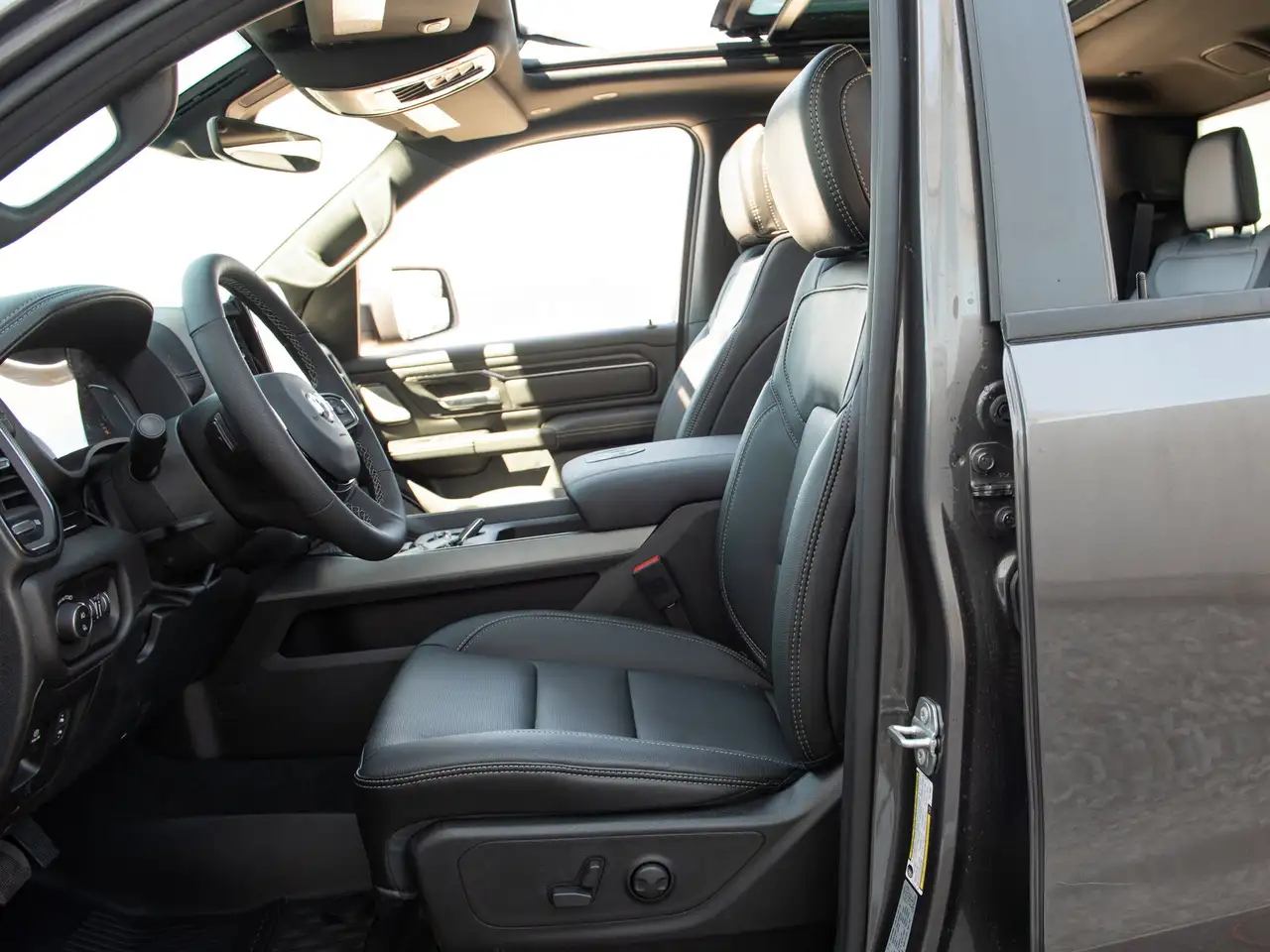 RAM 1500 fotografie RAM 1500