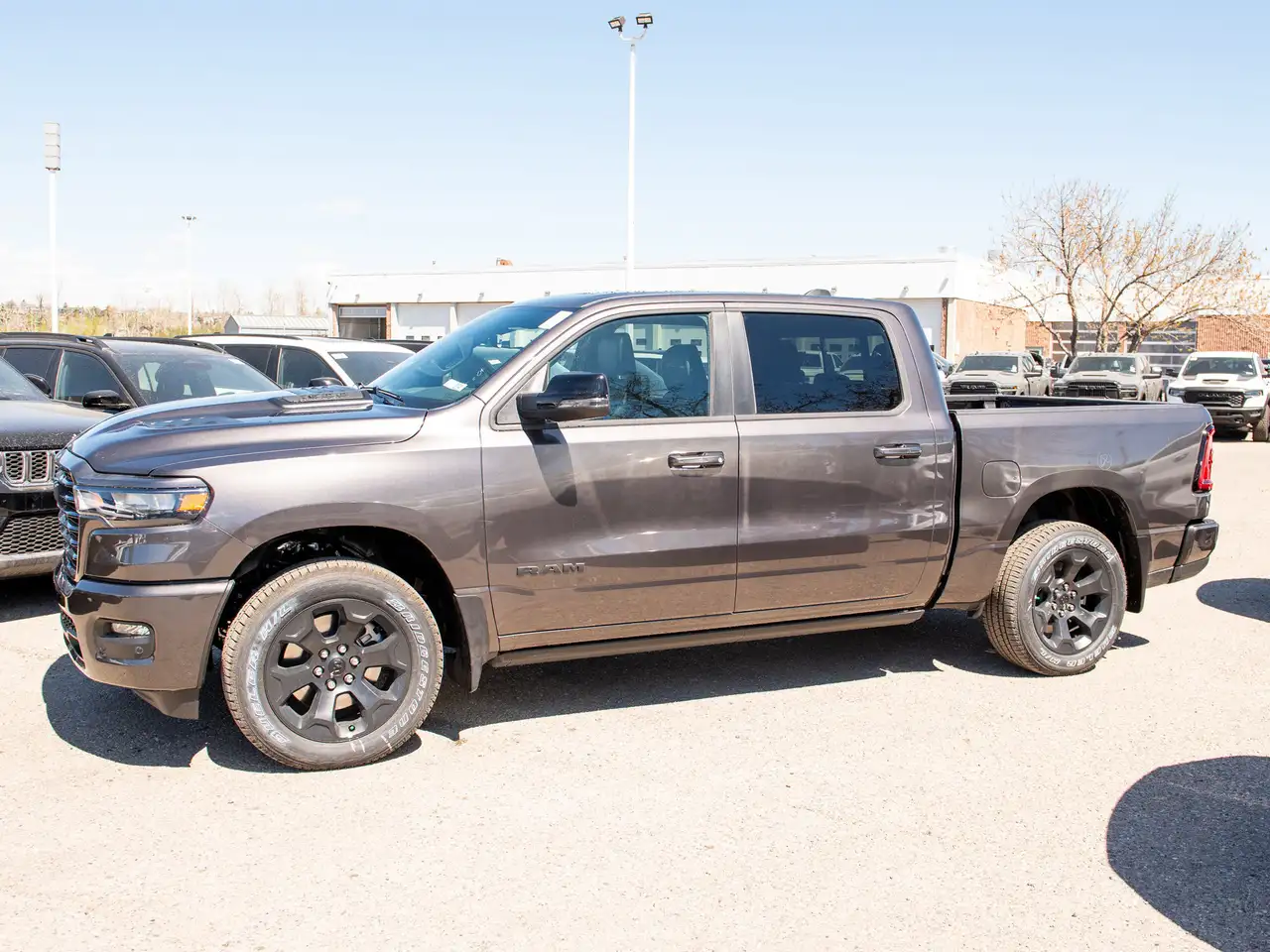 RAM 1500 снимка RAM 1500