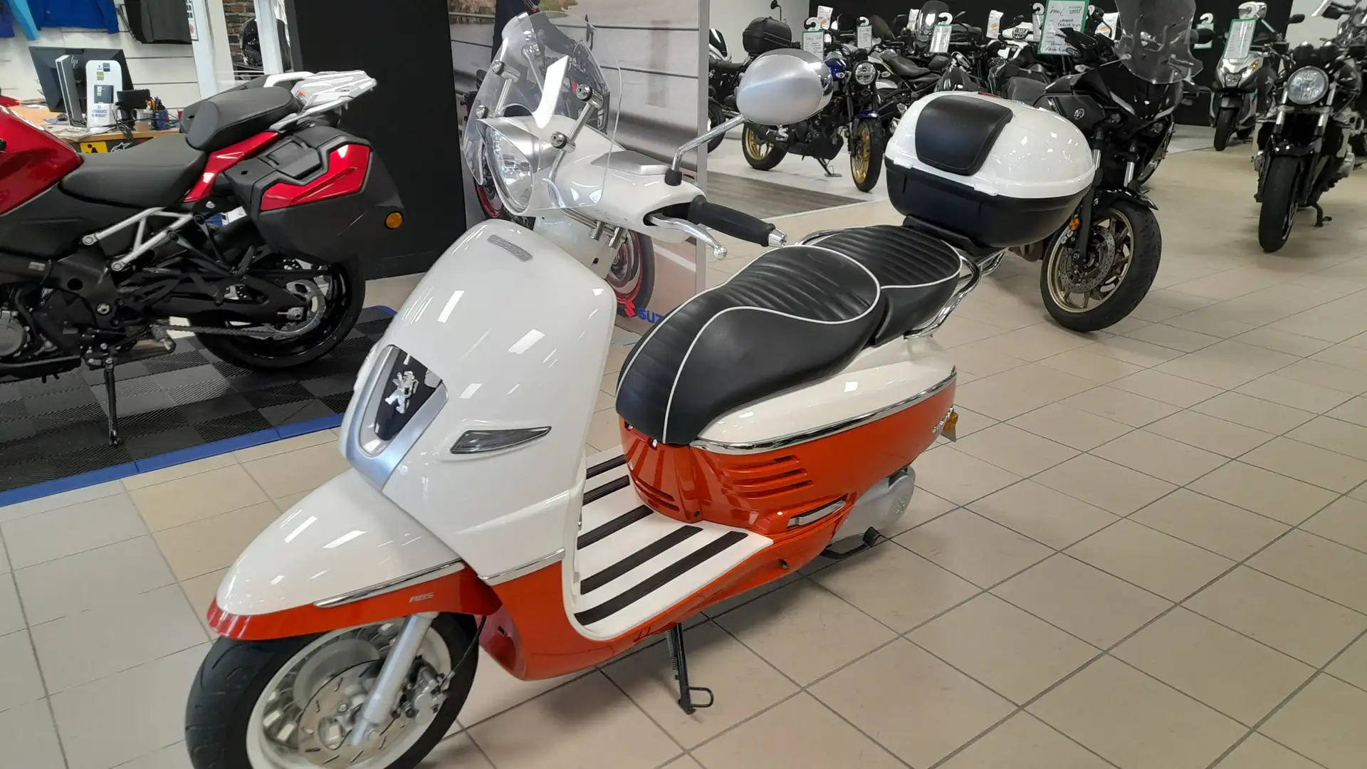 Peugeot Django 125 Weiß - 2