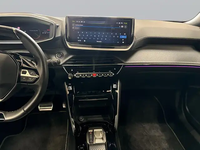 Peugeot 2008 view 12