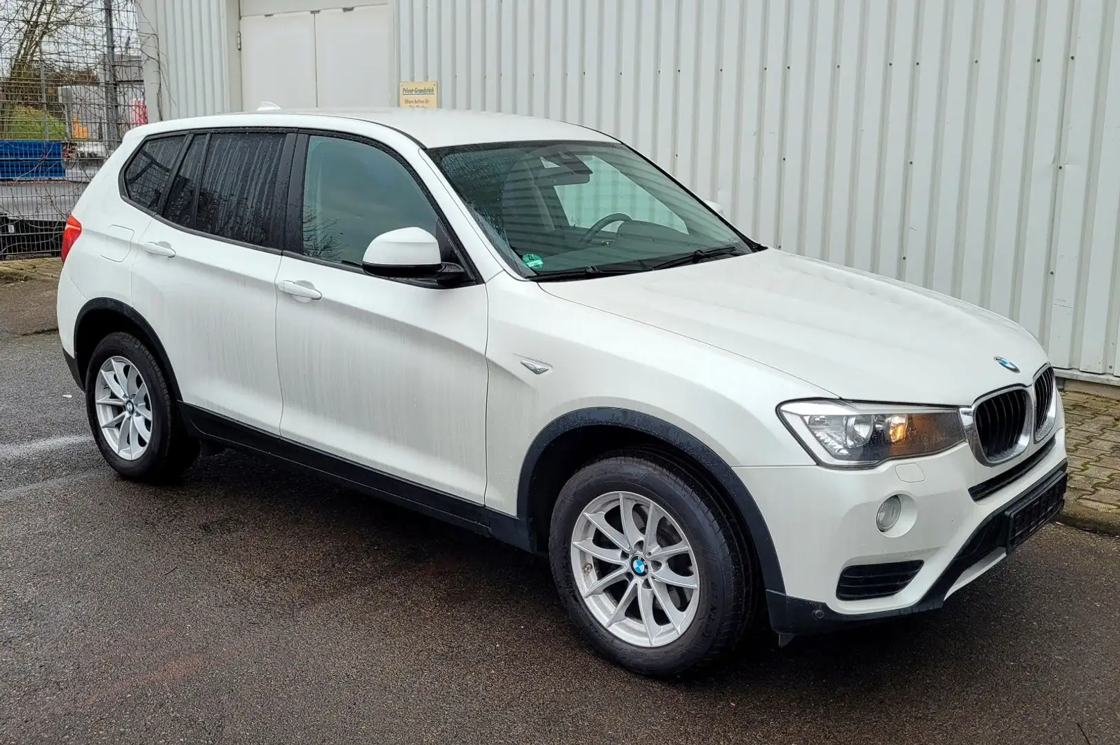 BMW X3 sDrive 20 i.Automatic.Navi.SHZ.PDC.h. Weiß - 1