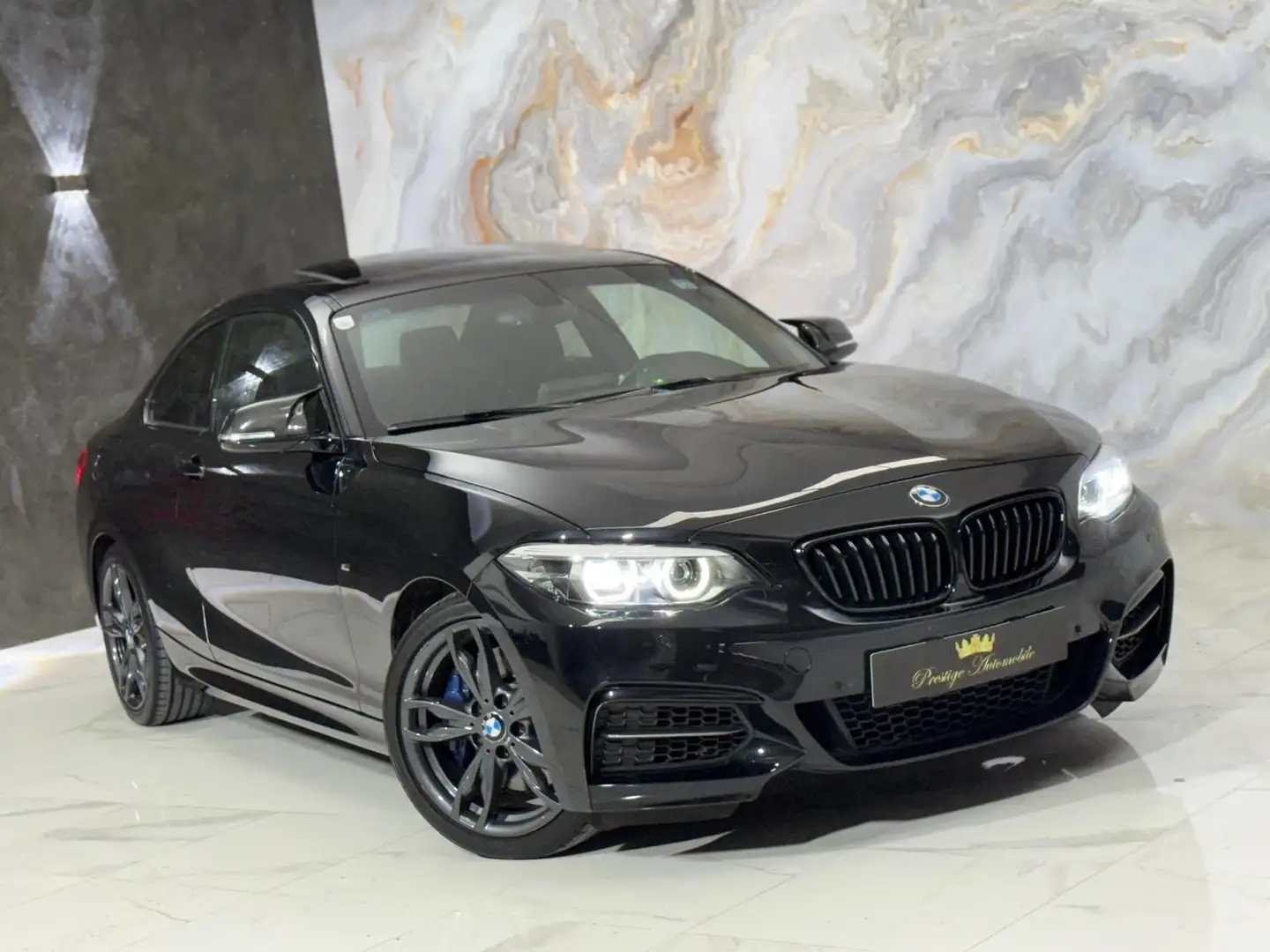 BMW 240 M240i * KEYLESS GO* GLASDACH * AERODYNAMIK PAKET * Black - 2
