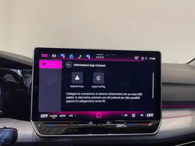Volkswagen Golf view 10