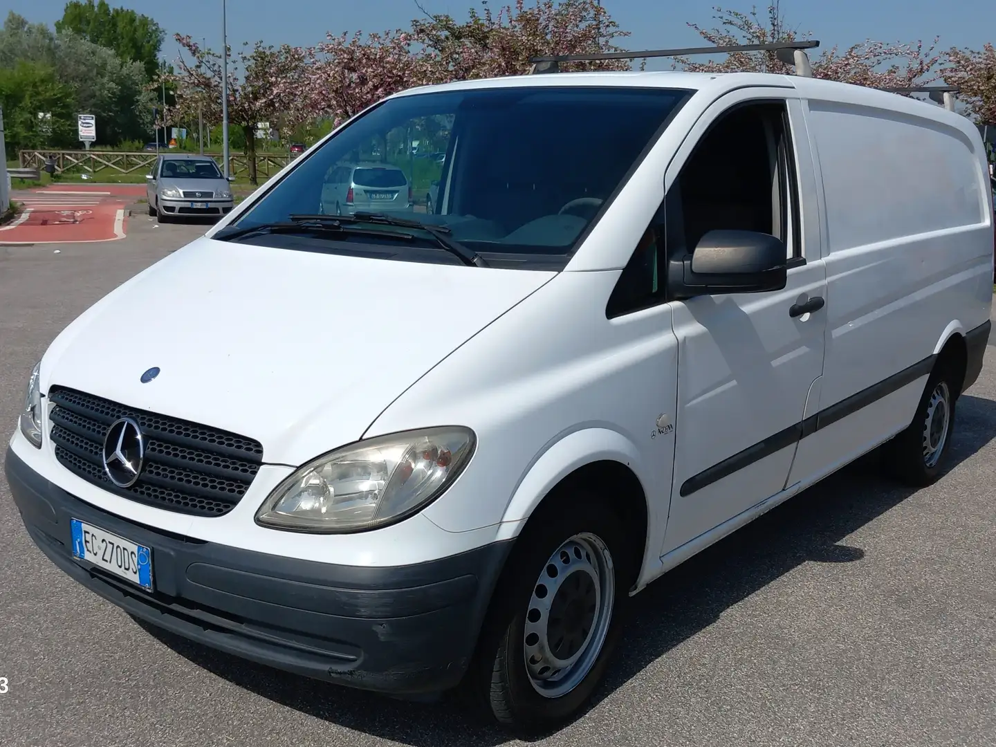 Mercedes-Benz Vito 111 cdi  2.0  116cv L Білий - 1