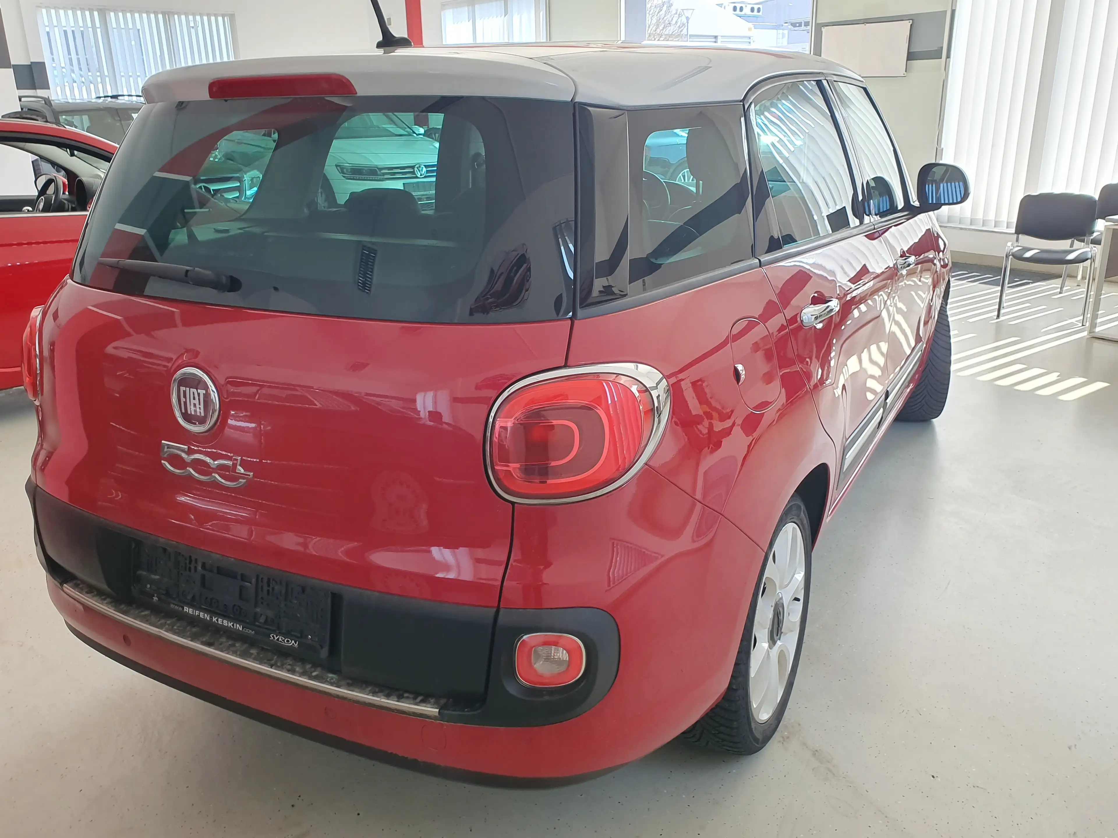 Fiat 500L Lounge — photo 5