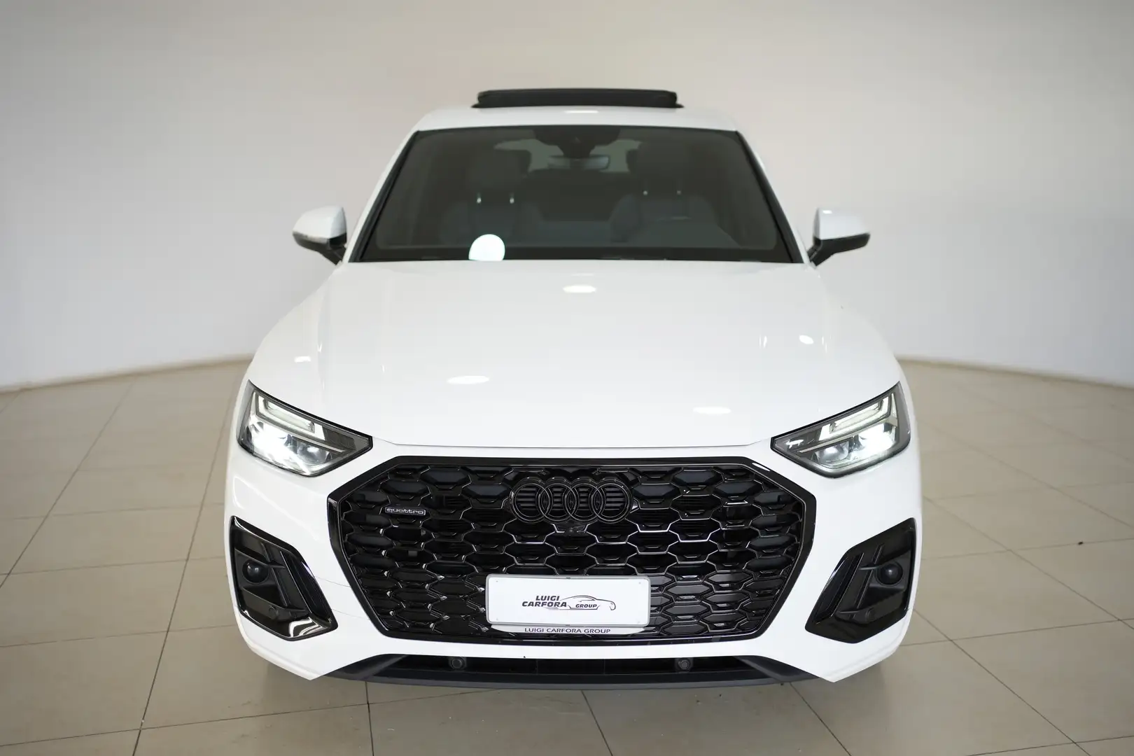 Audi Q5 SPB 40 TDI quattro Stronic Sline+tetto apribile Weiß - 2