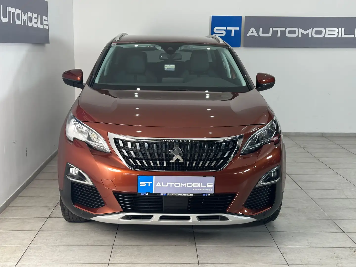 Peugeot 3008 PureTech Allure  // NAVI // SITZHEIZUNG // PDC // Braun - 2