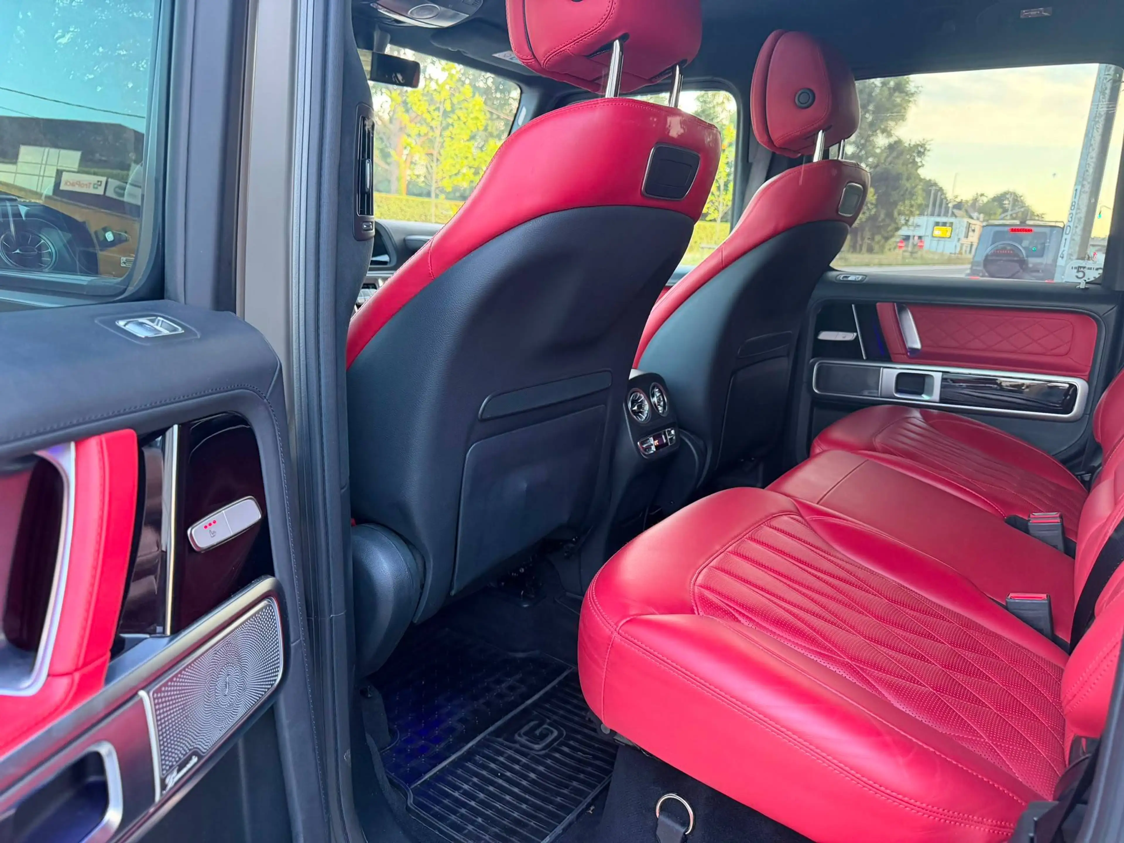 Mercedes-Benz G 63 AMG G 63 AMG MEGA FULL /// NEW CONDITION — photo 13