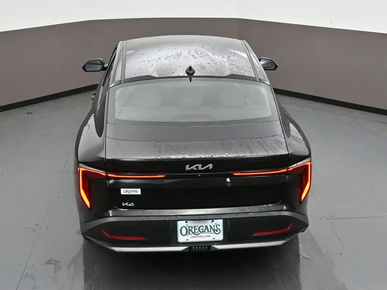 Kia K4 снимка Kia K4