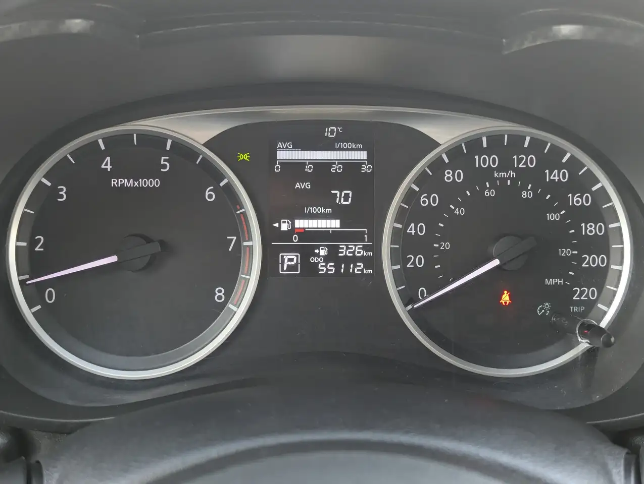 Nissan Versa снимка Nissan Versa