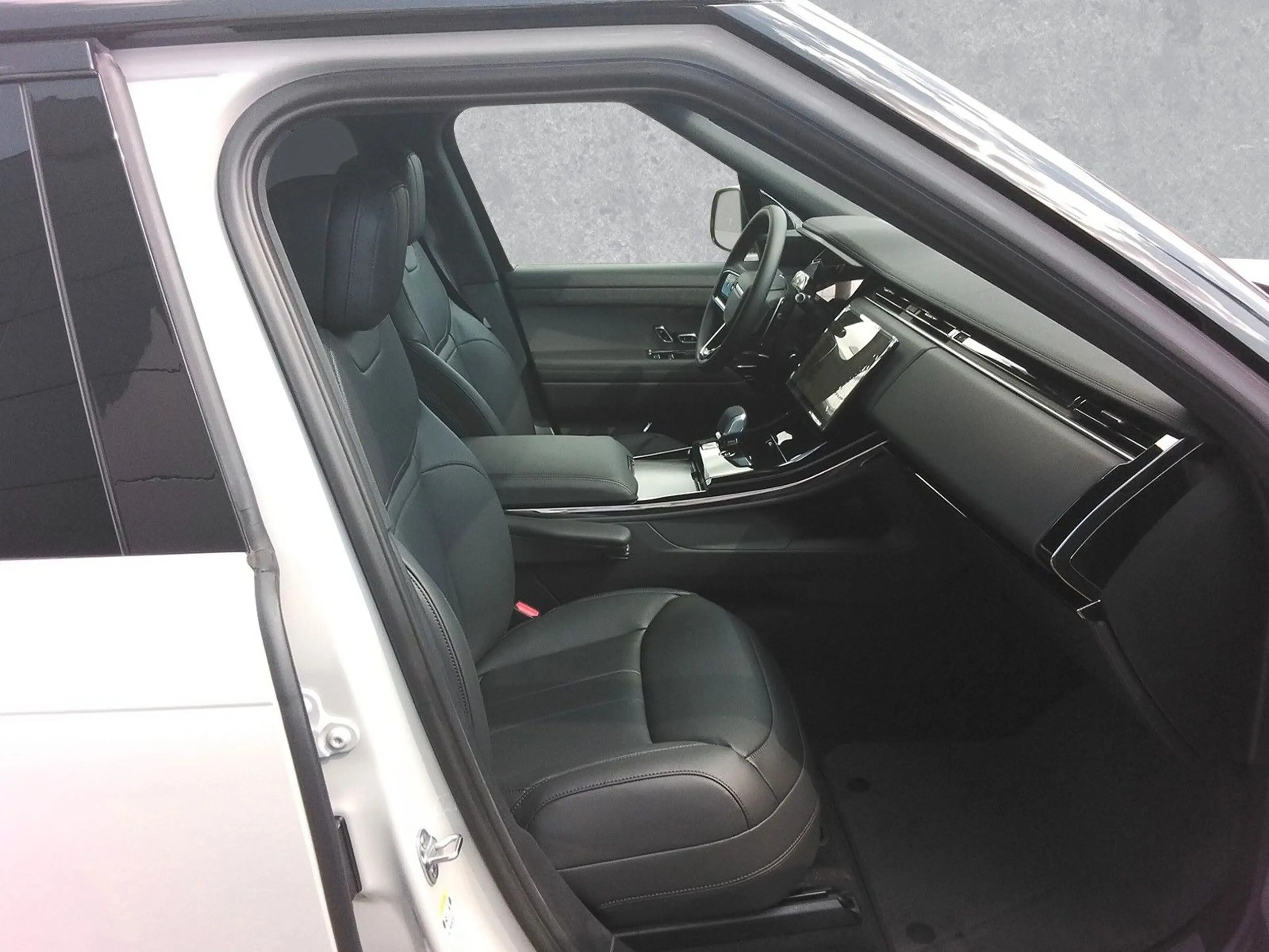 Land Rover Range Rover Sport D250 Dynamic SE — photo 3