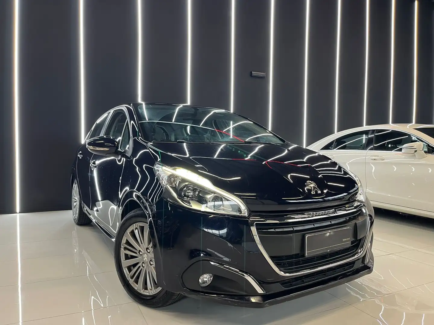 Peugeot 208 5p BlueHDI 1.6 Allure OK NEOPATENTATI UNICO PRO. Azul - 1