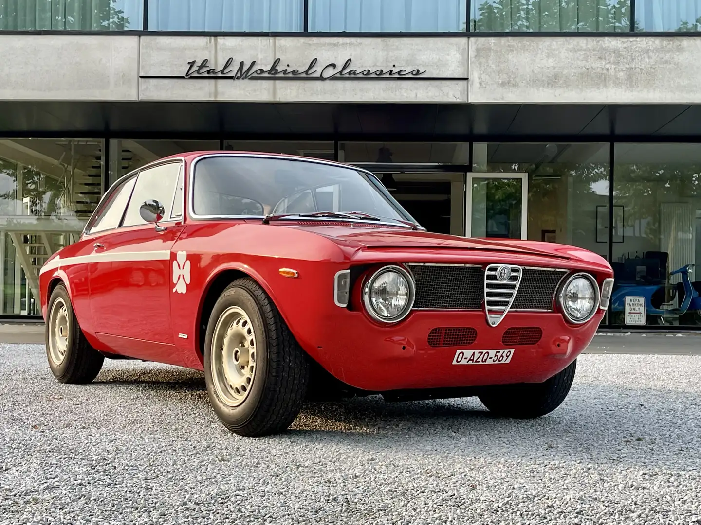 Alfa Romeo GT GTA 1300 JUNIOR Rouge - 1